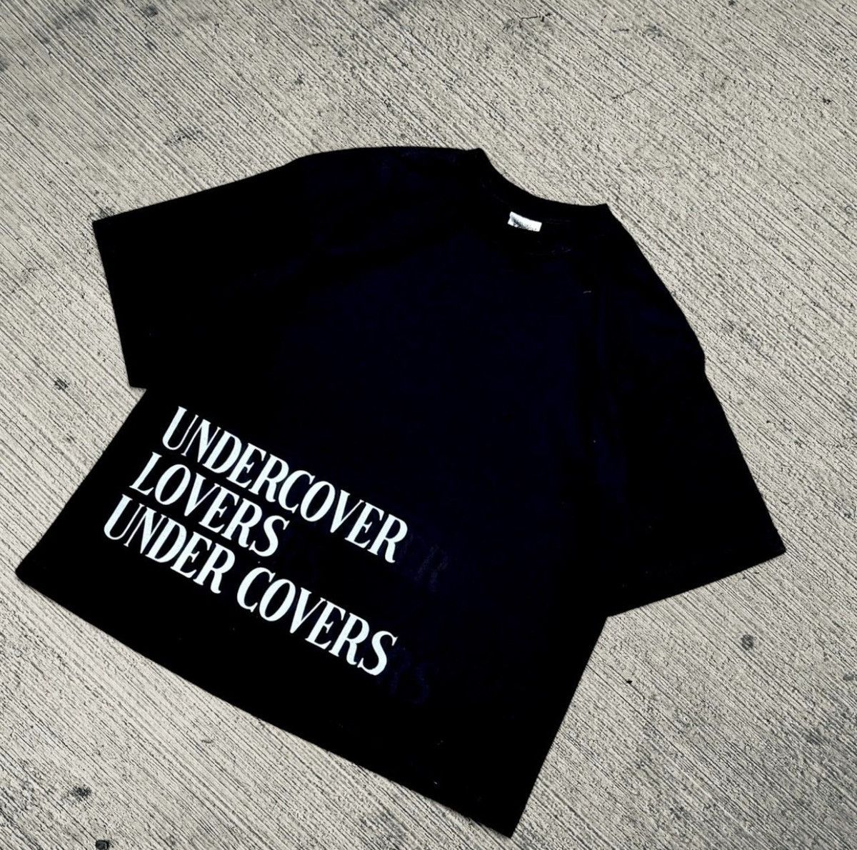 Other Clothboy ”UNDERCOVER LOVERS” Size US L / EU 52-54 / 3 - 1 Thumbnail