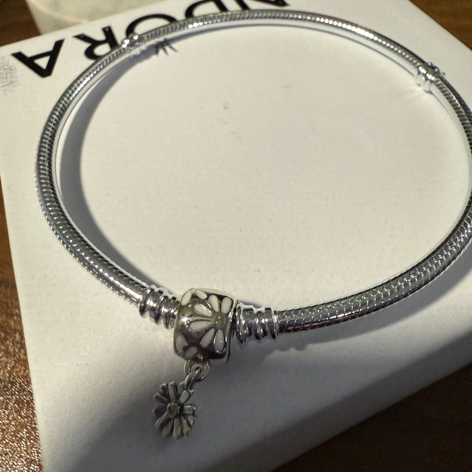 pandora Authentic Pandora Sterling Silver Darling Daisy Chain Bracel Size ONE SIZE - 1 Thumbnail