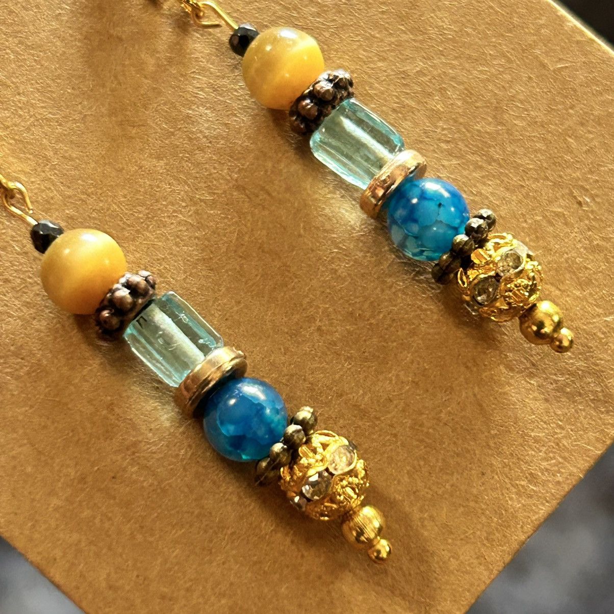 Handmade Handcrafted elegant genuine stone cat eye glass earrings Size ONE SIZE - 3 Thumbnail