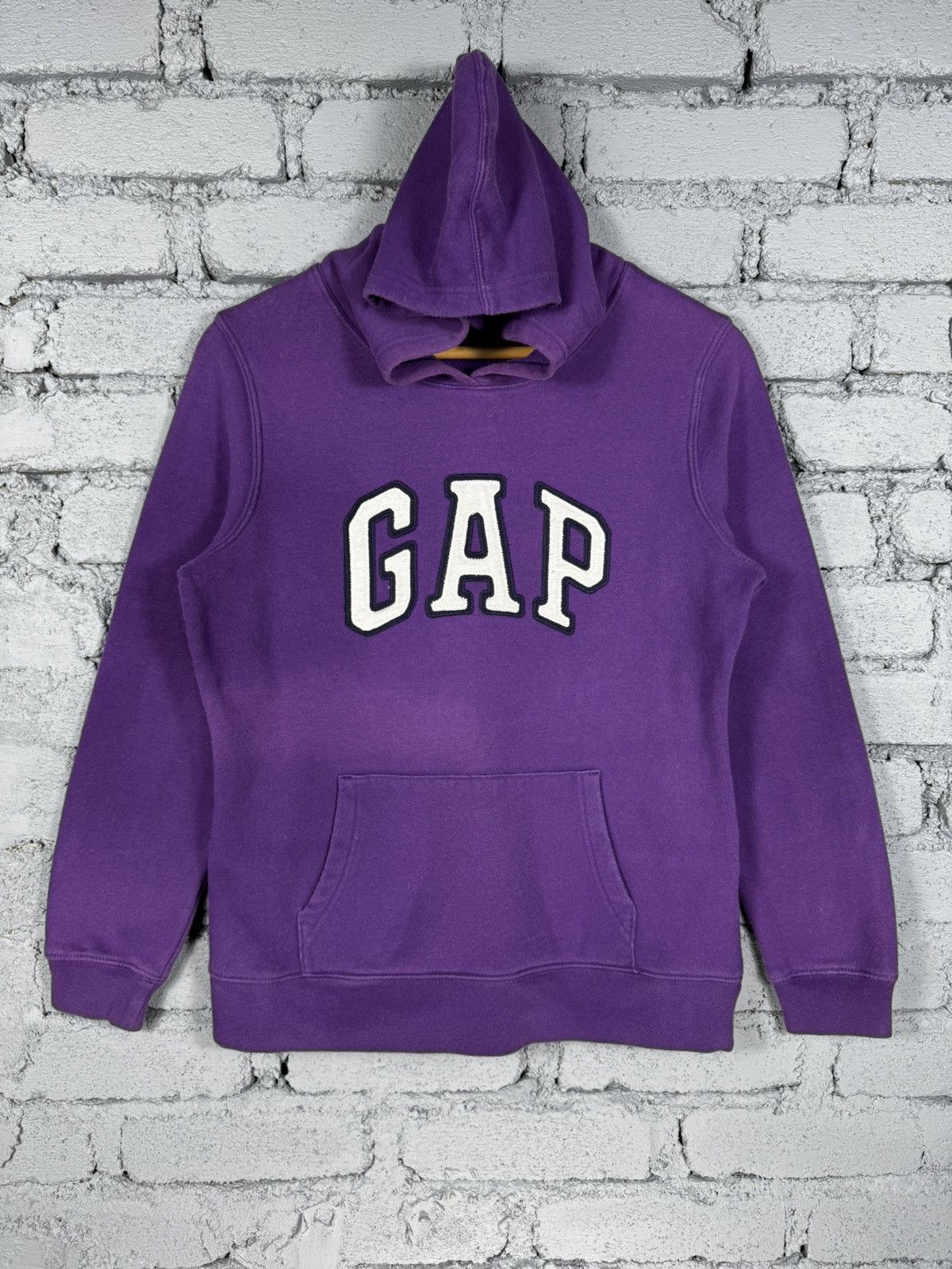 Gap Sun Faded Gap Hoodie Big Logo Sweatshirt Size US L / EU 52-54 / 3 - 1 Thumbnail