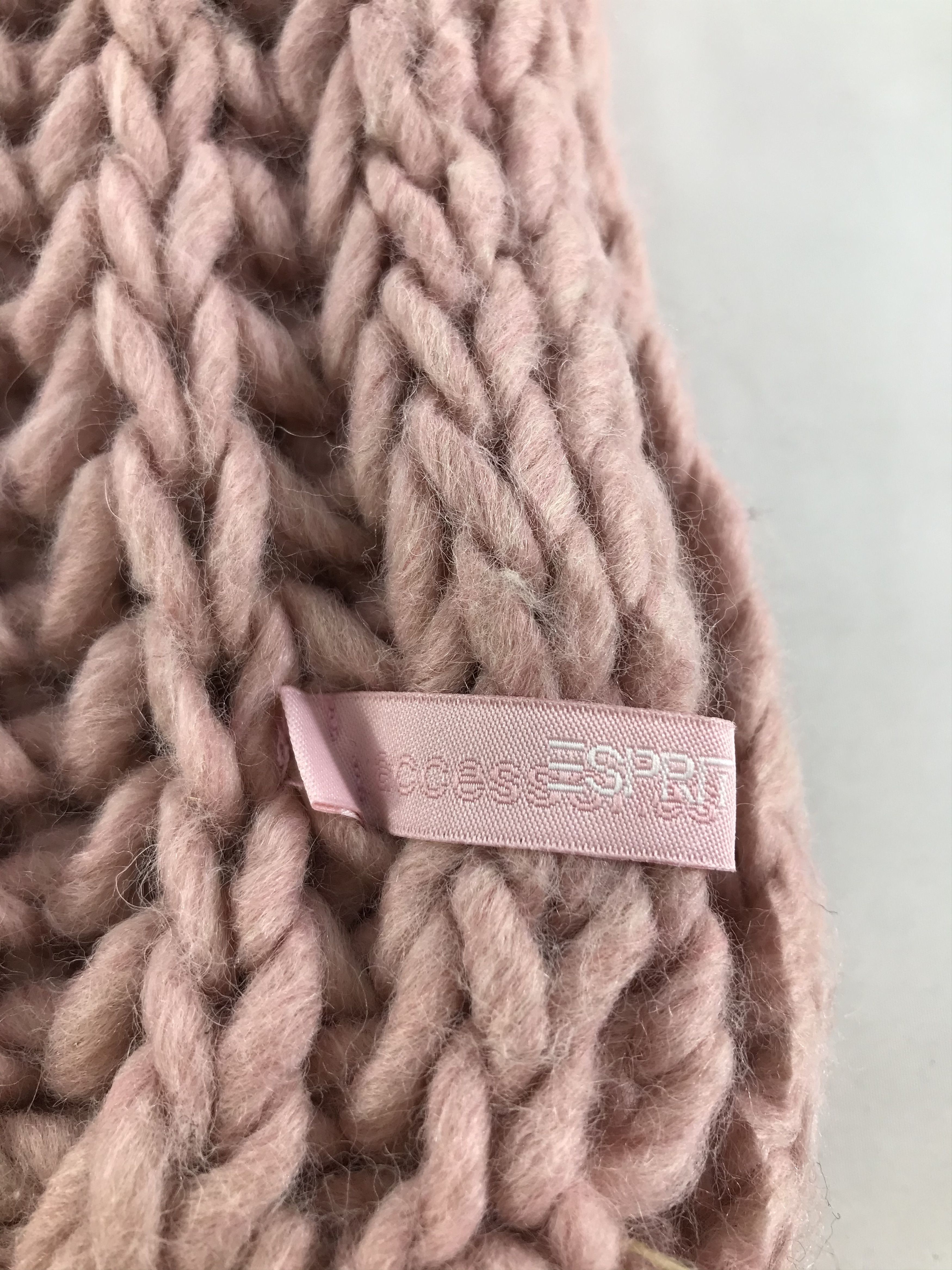 Esprit Esprit Scarf Muffler Knitwear Neckwear Neck Warmer V180 Size ONE SIZE - 4 Thumbnail