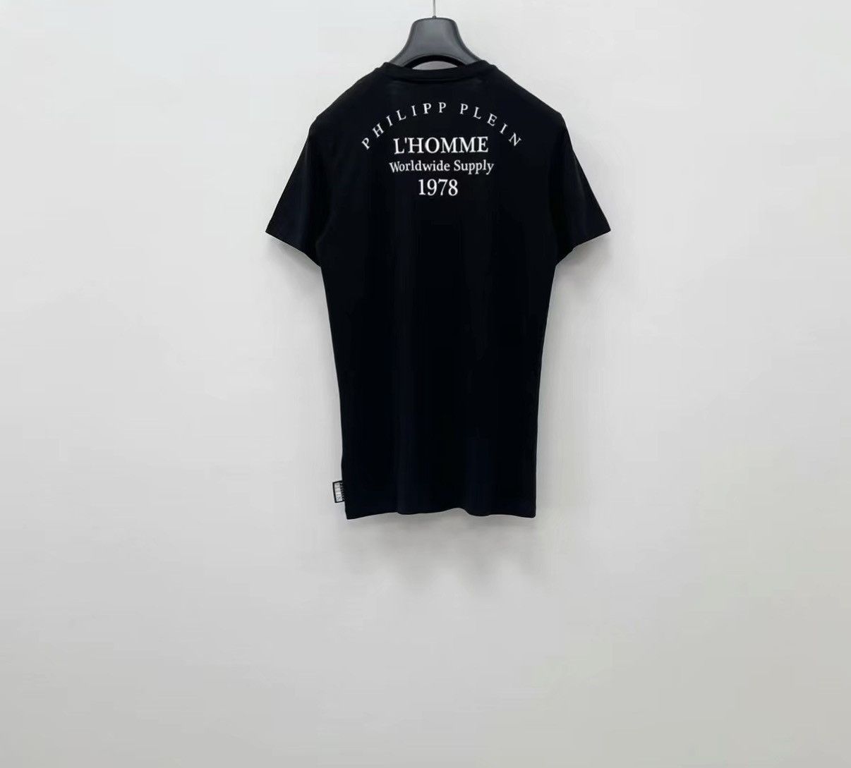 Philipp Plein PHILIPP PLEIN Rhinestone Cotton Short Sleeve T-shirt J30 Size US S / EU 44-46 / 1 - 6 Thumbnail
