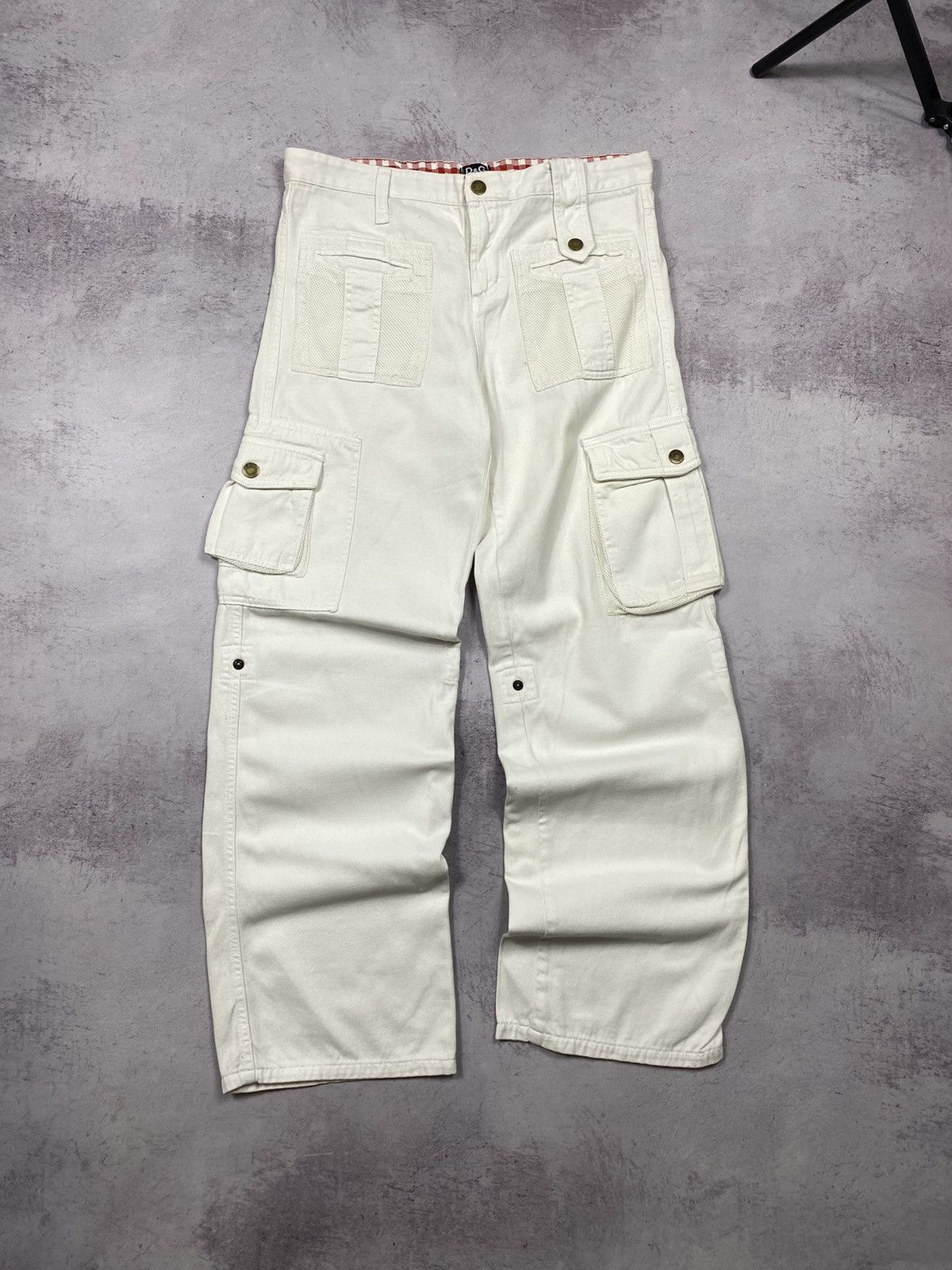 image of Dolce Gabbana x Vintage 90's Dolce&gabbana White Cargo Pants, Men's (Size 34)