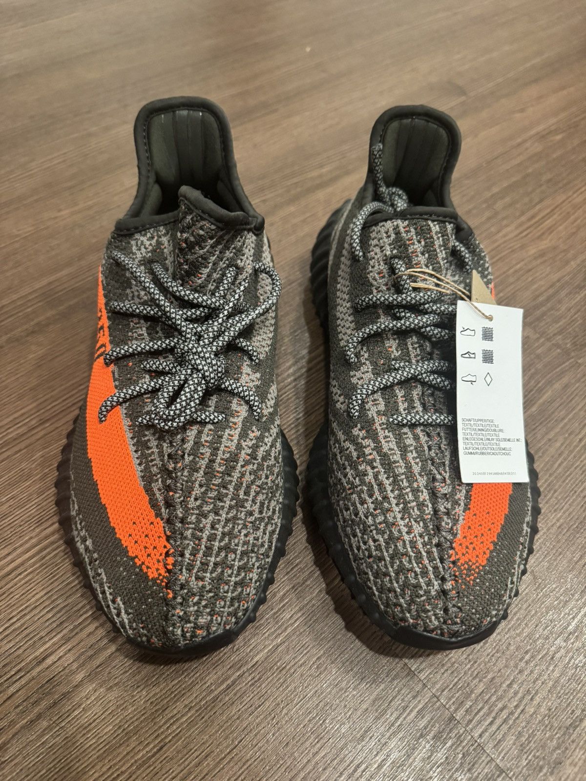 Adidas × Kanye West Yeezy Boost 350 V2 Beluga Size US 8.5 / EU 41-42 - 3 Thumbnail