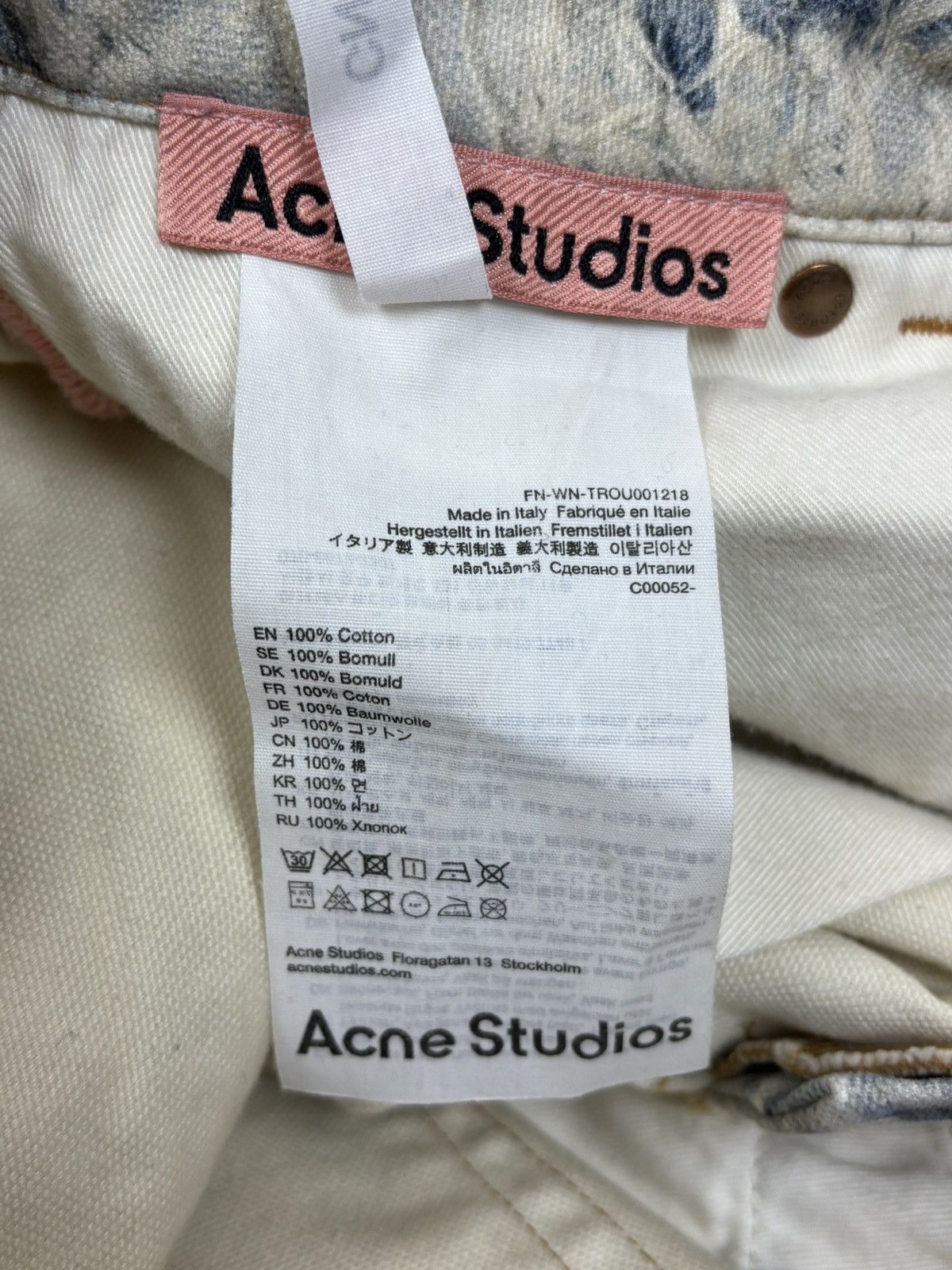 Acne Studios Acne Studios SS24 Digital Distressed Printed Jeans Size 25" / US 0 / IT 36 - 12 Thumbnail