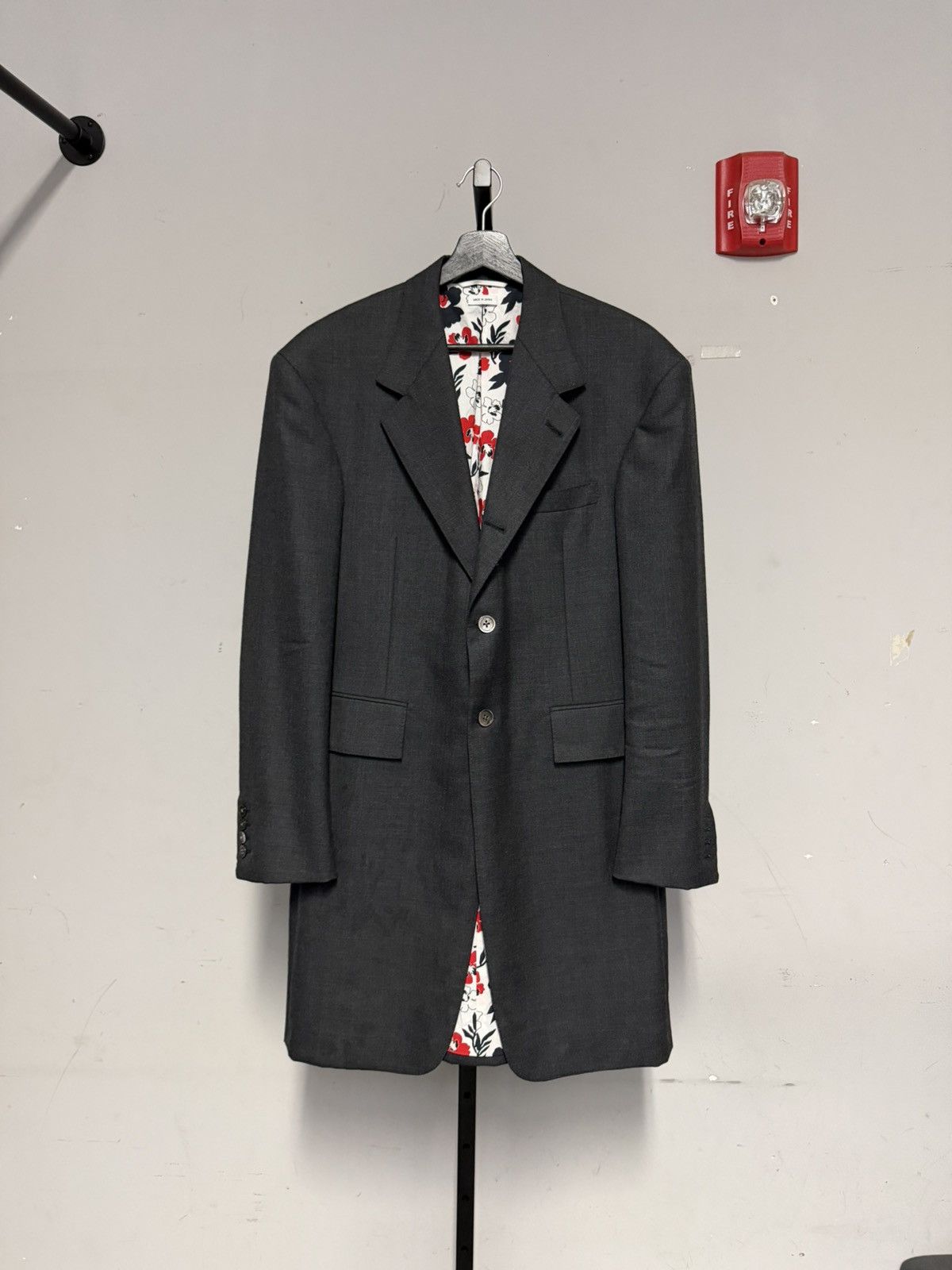 Thom Browne Shark Fin Coat Size US S / EU 44-46 / 1 - 1 Thumbnail