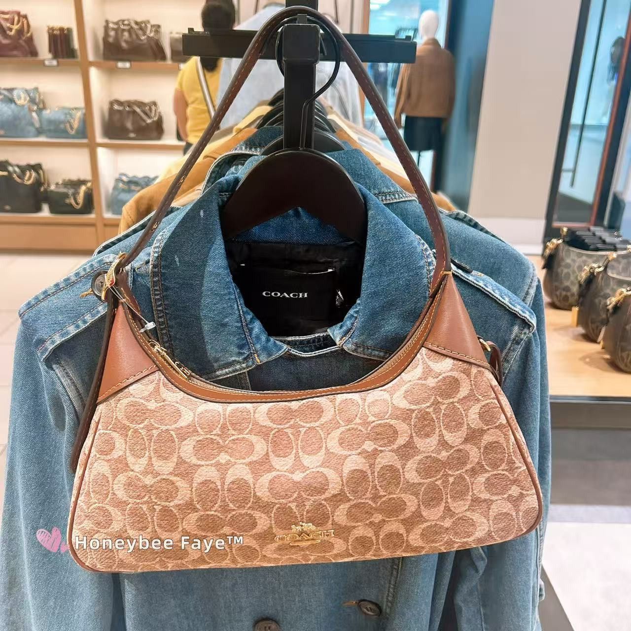 Coach Ella Small Shoulder Bag In Signature Chenille CDV37 Size ONE SIZE - 1 Thumbnail