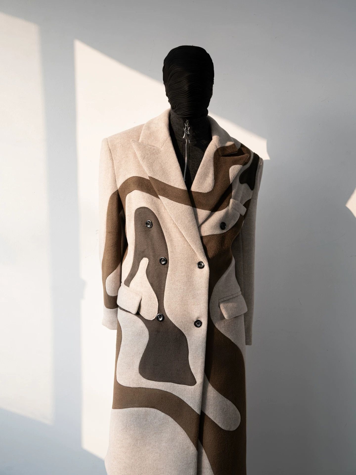 Other Men’s Geometric design coat Size US M / EU 48-50 / 2 - 6 Thumbnail