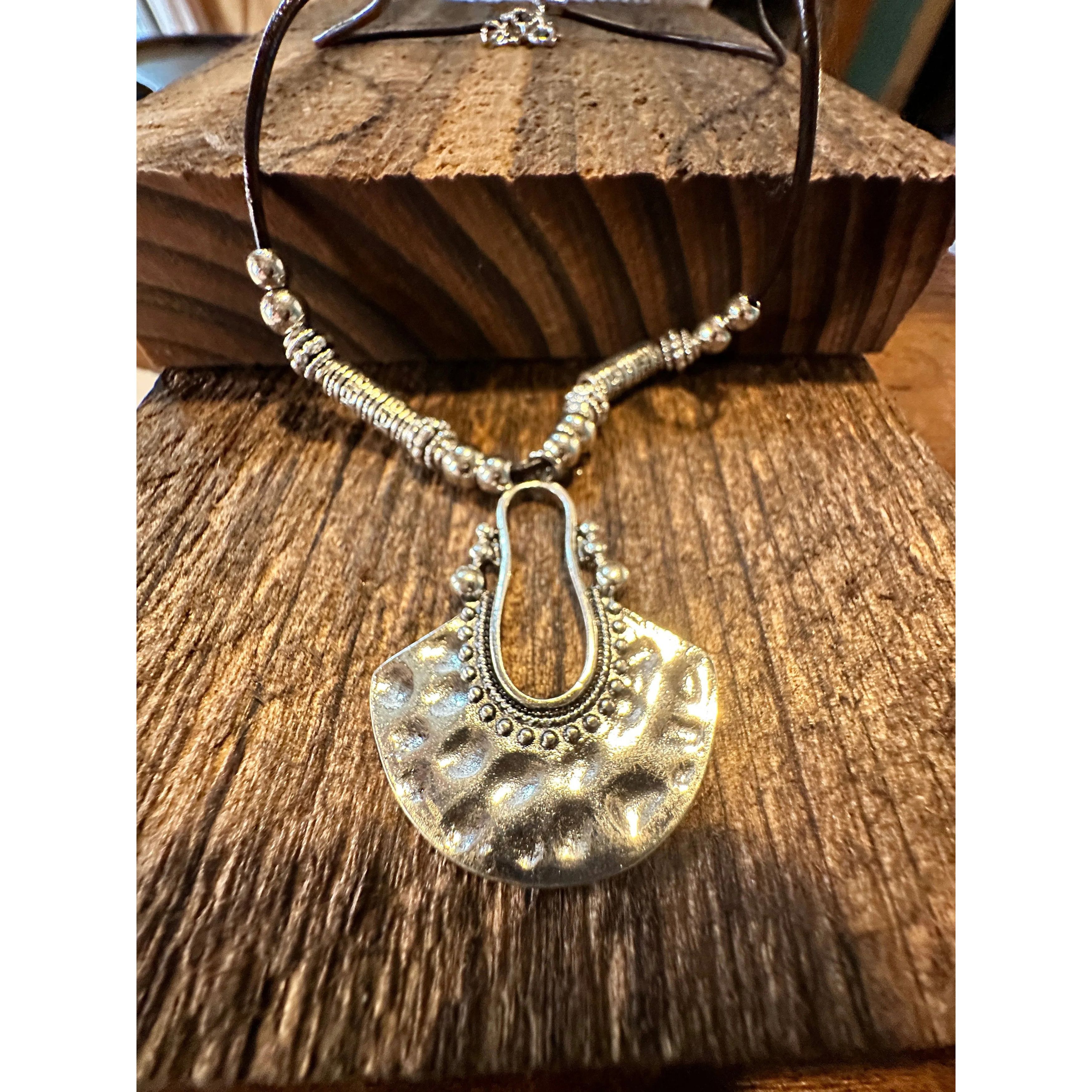Other Boho Western Western Cowgirl Leather Cord Silver Pendant, Bl Size ONE SIZE - 3 Thumbnail