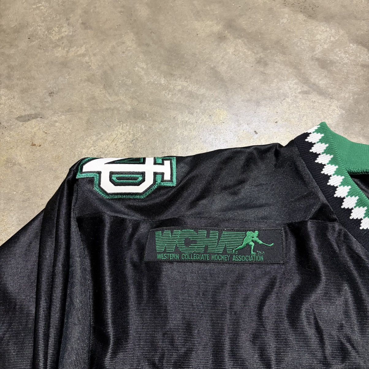 NCAA Vintage North Dakota Fighting Sioux Hockey Jersey Stafford Size US XL / EU 56 / 4 - 6 Thumbnail