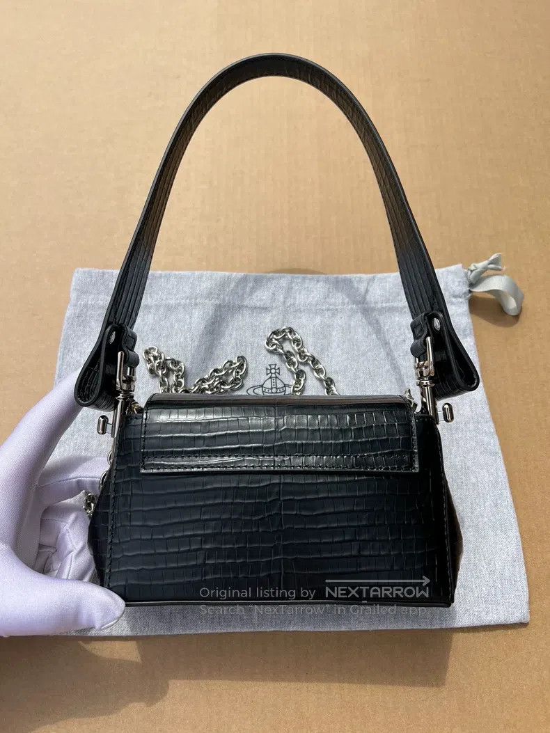 Other Vivienne Westwood size os Black Lizard-Print Underarm Bag/C Size ONE SIZE - 3 Thumbnail
