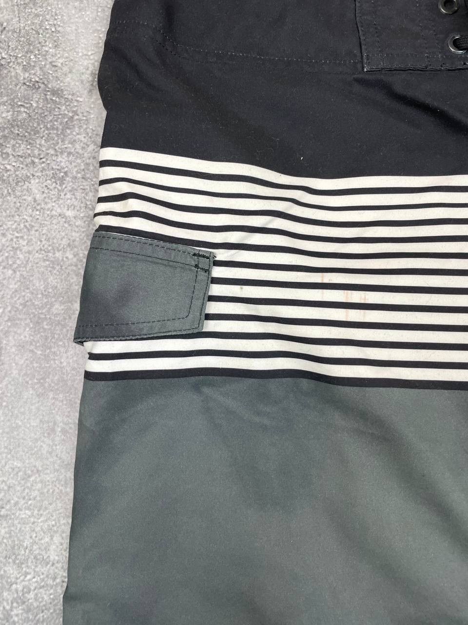 Quiksilver Quiksilver Men Board Shorts Surf Swim Black Grey Striped Size US 34 / EU 50 - 3 Thumbnail