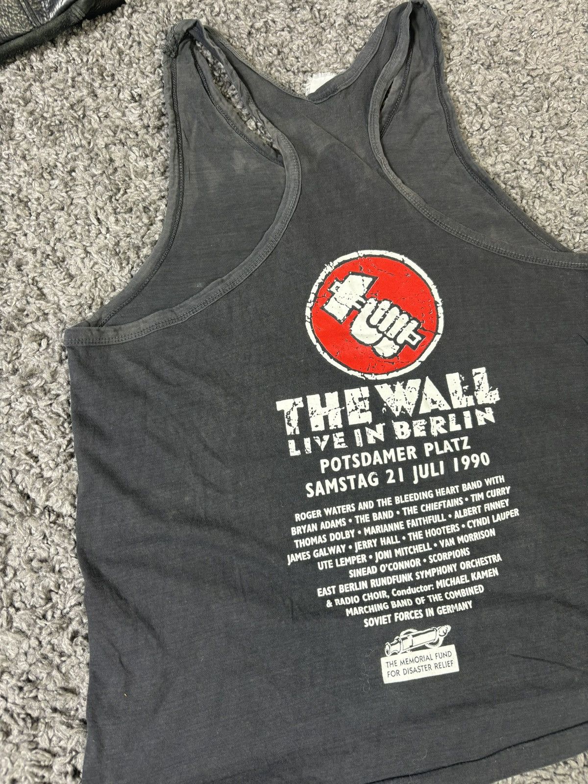 Band Tees × Pink Floyd × Vintage Pink Floyd Vintage 90s Og 1990 The Wall Tour Band Rock Tee Size US M / EU 48-50 / 2 - 7 Thumbnail