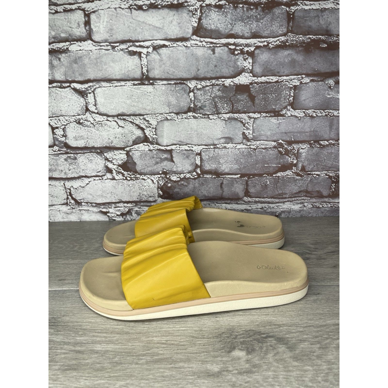 Olukai Olukai Pihapiha Gold Leather Beach Slides Casual Sandals Wom Size US 10 / IT 40 - 20 Thumbnail