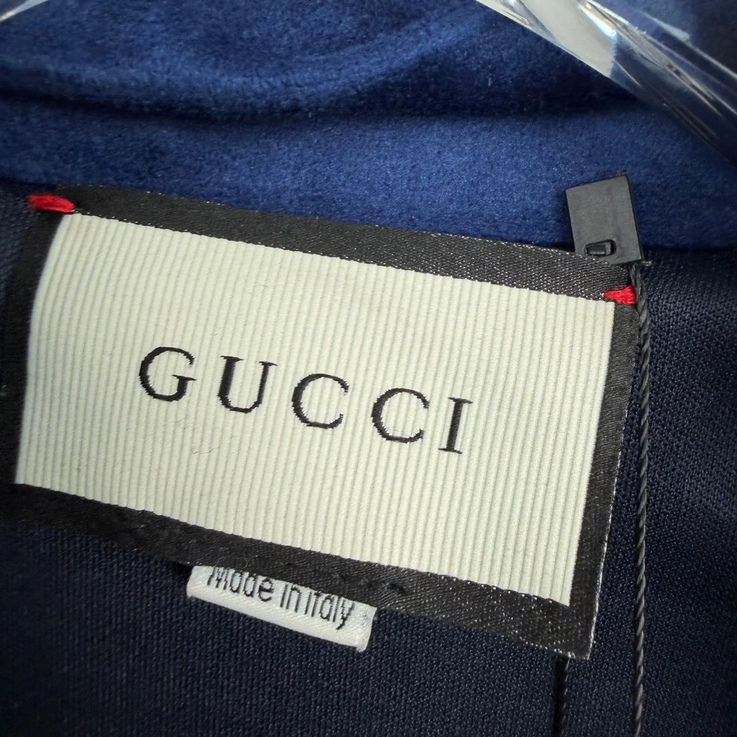 Gucci tt0082 Gucci Blue Velvet Jacket, Size S Size S / US 4 / IT 40 - 3 Thumbnail