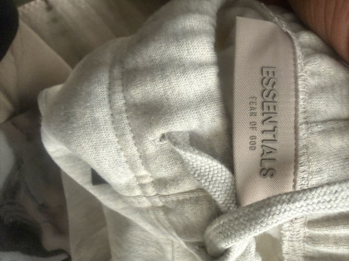 Essentials Essentials joggers light oatmeal size xxs Size US 26 / EU 42 - 6 Thumbnail