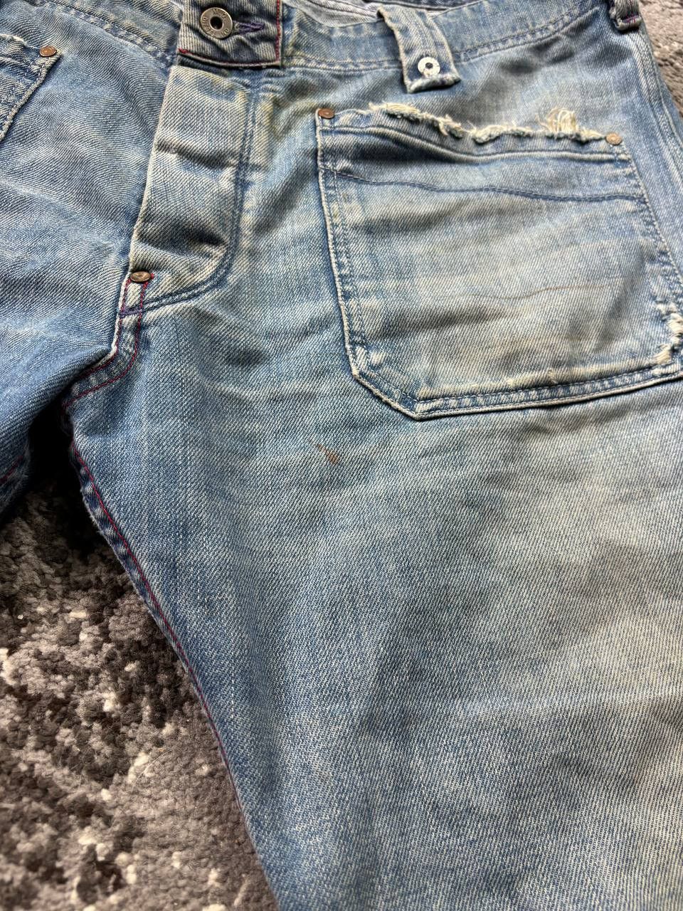 Diesel × Japanese Brand × Vintage Vintage Y2K Diesel Avant Garde faded Denim Logo Shorts Size US 36 / EU 52 - 4 Thumbnail