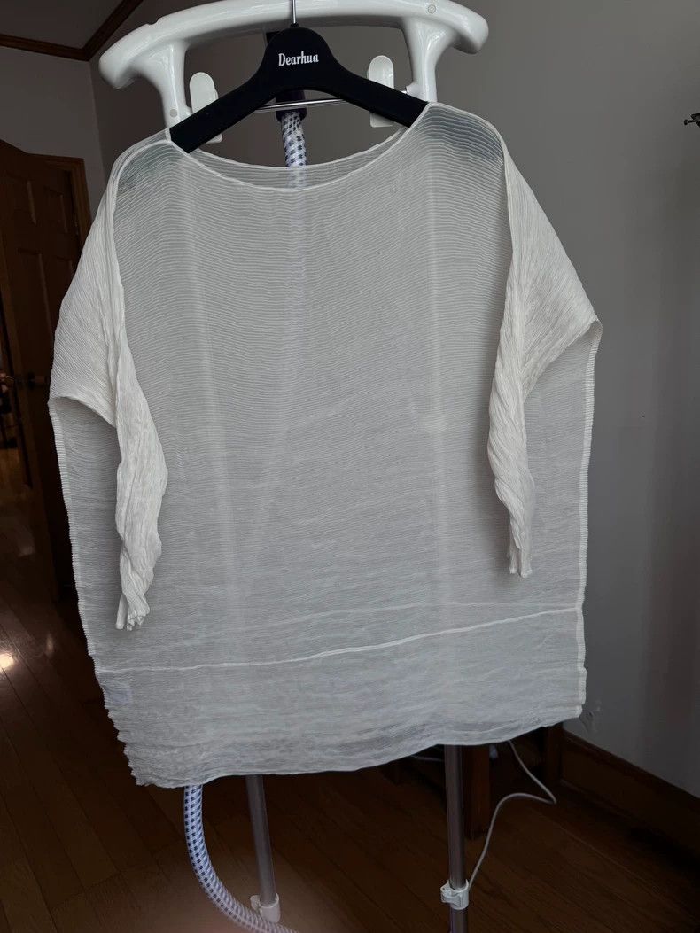 Issey Miyake issey miyake size:2 See-through white coat Size XS / US 0-2 / IT 36-38 - 1 Thumbnail
