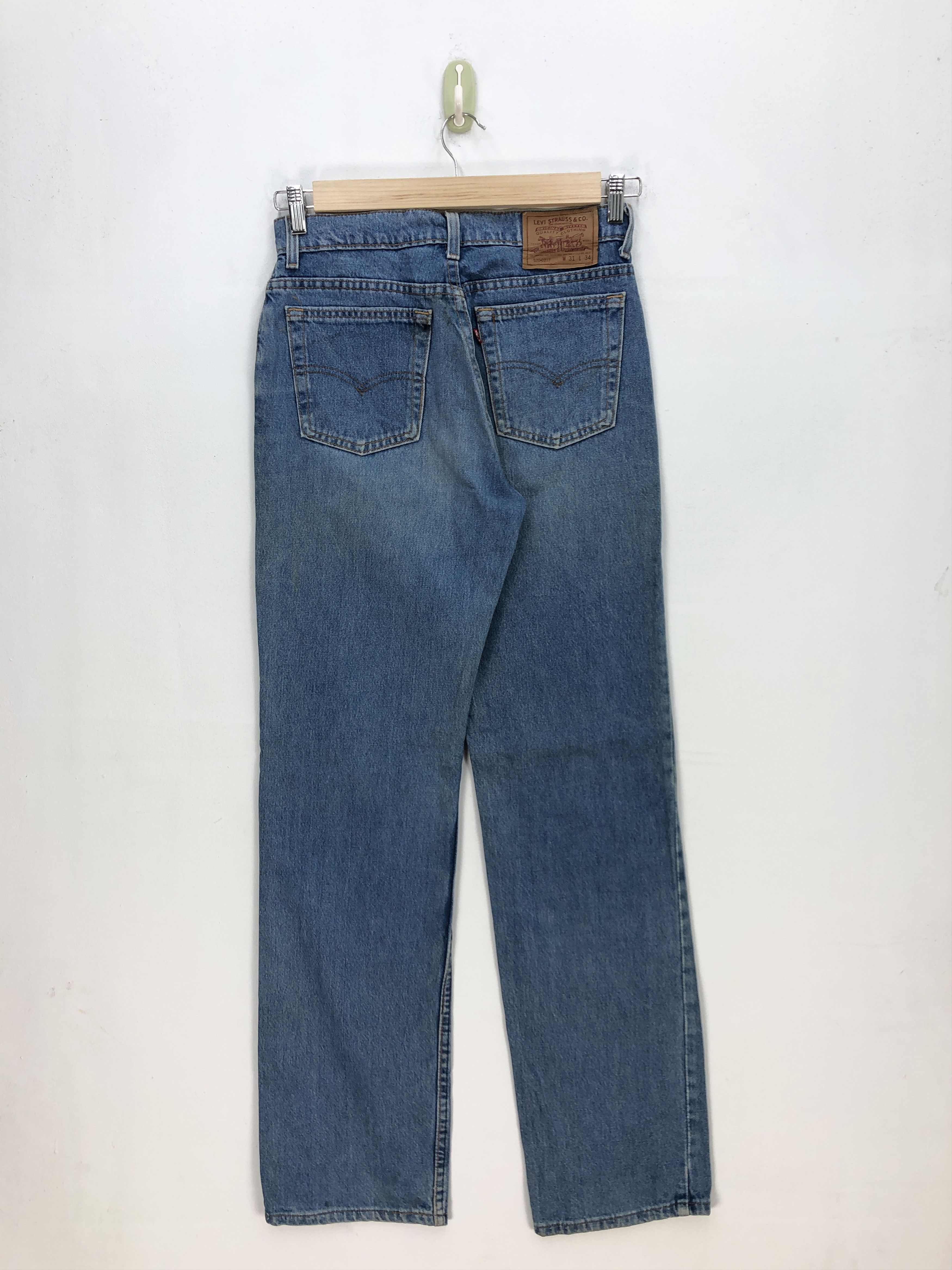 Levi's Vintage Levis Jeans Levi's 520 Denim Sun Faded Levis Pants Size US 30 / EU 46 - 2 Thumbnail