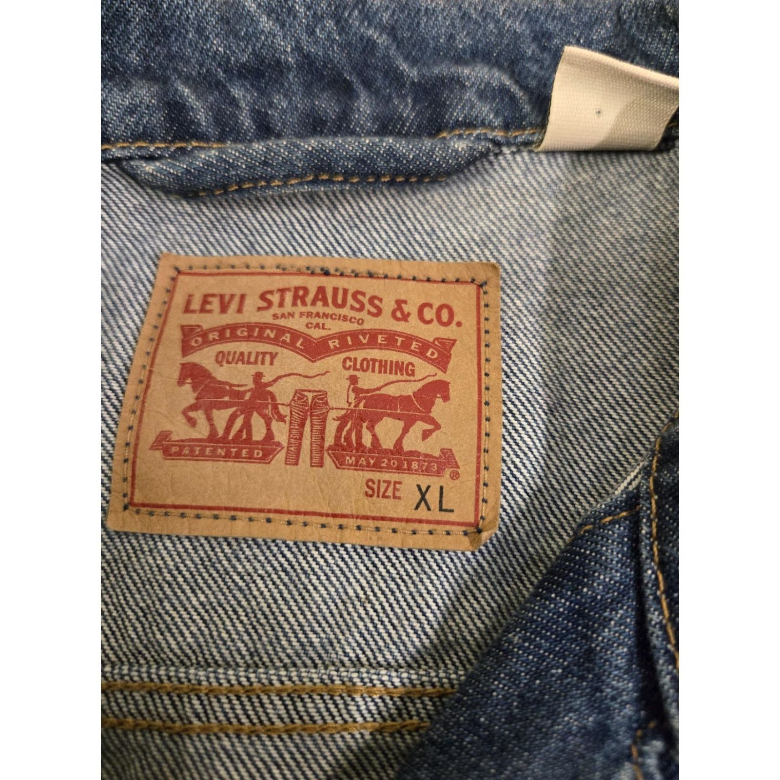 Levi's Levi's Denim Jacket Mens XL Blue Trucker Jacket Casual Western Pockets Size US 36 / EU 52 - 5 Thumbnail
