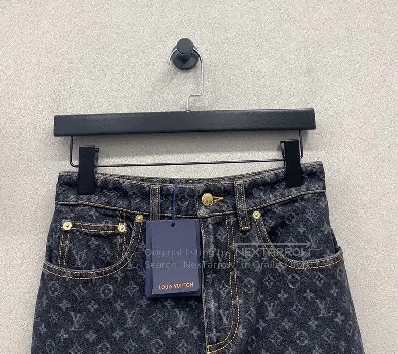 Louis Vuitton Louis Vuitton 2025 Black Monogram Jeans. Size US 36 / EU 52 - 4 Thumbnail