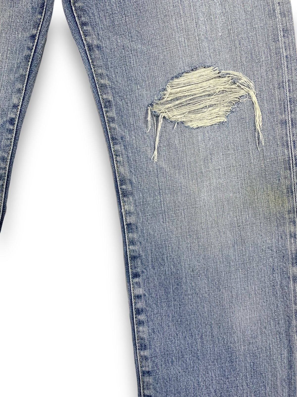 Undercover × Uniqlo Vintage Uniqlo S002 Blue Wash Distressed Grunge Jeans Size US 29 - 8 Thumbnail
