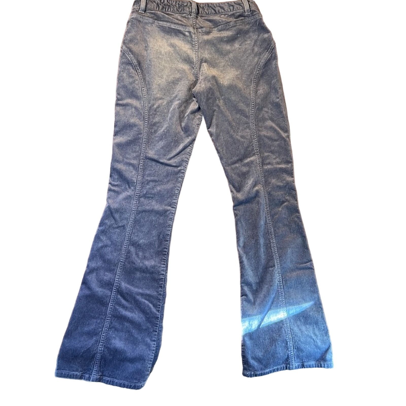 Express Women’s vintage 90s Express low rise flare leg corduroy jean Size 28" / US 6 / IT 42 - 3 Thumbnail