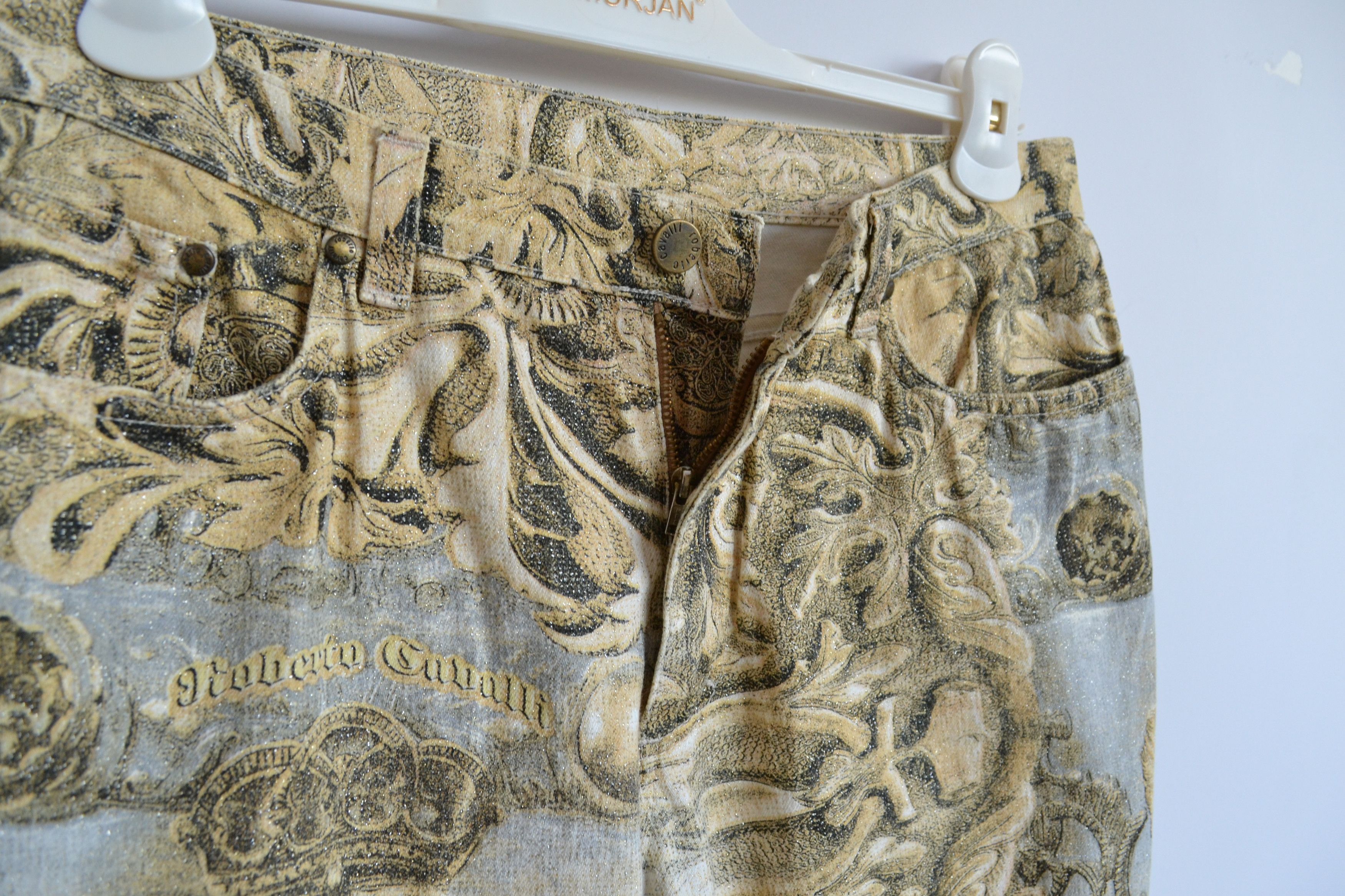 Roberto Cavalli Roberto Cavalli Jeans Pants Renaissance Print Vintage Size US 30 / EU 46 - 8 Thumbnail