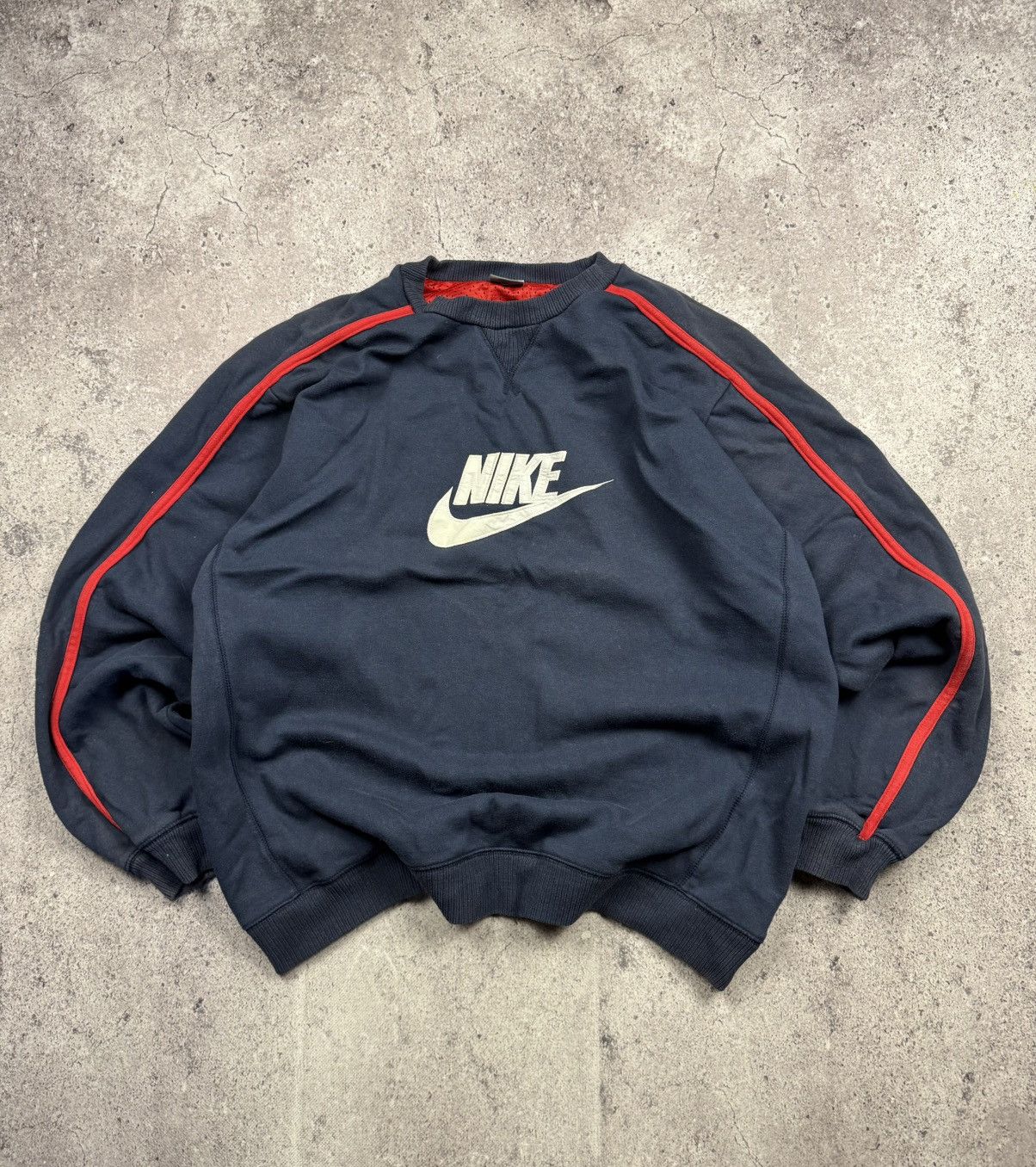 Nike Rare! Vintage Nike Big Logo Sweatshirt 90s Y2K Embroidered Size US XL / EU 56 / 4 - 1 Thumbnail
