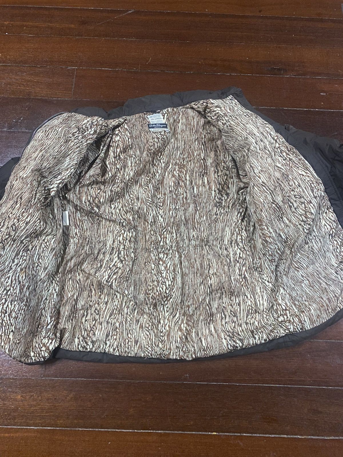 Salvatore Ferragamo Rare vintage Salvatore Ferragamo Puffer Jacket Size US L / EU 52-54 / 3 - 8 Thumbnail