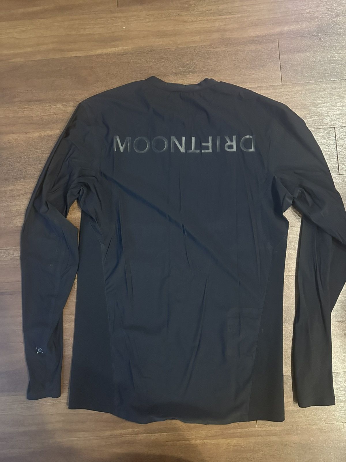 Lululemon Lululemon moondrift rash guard | Grailed