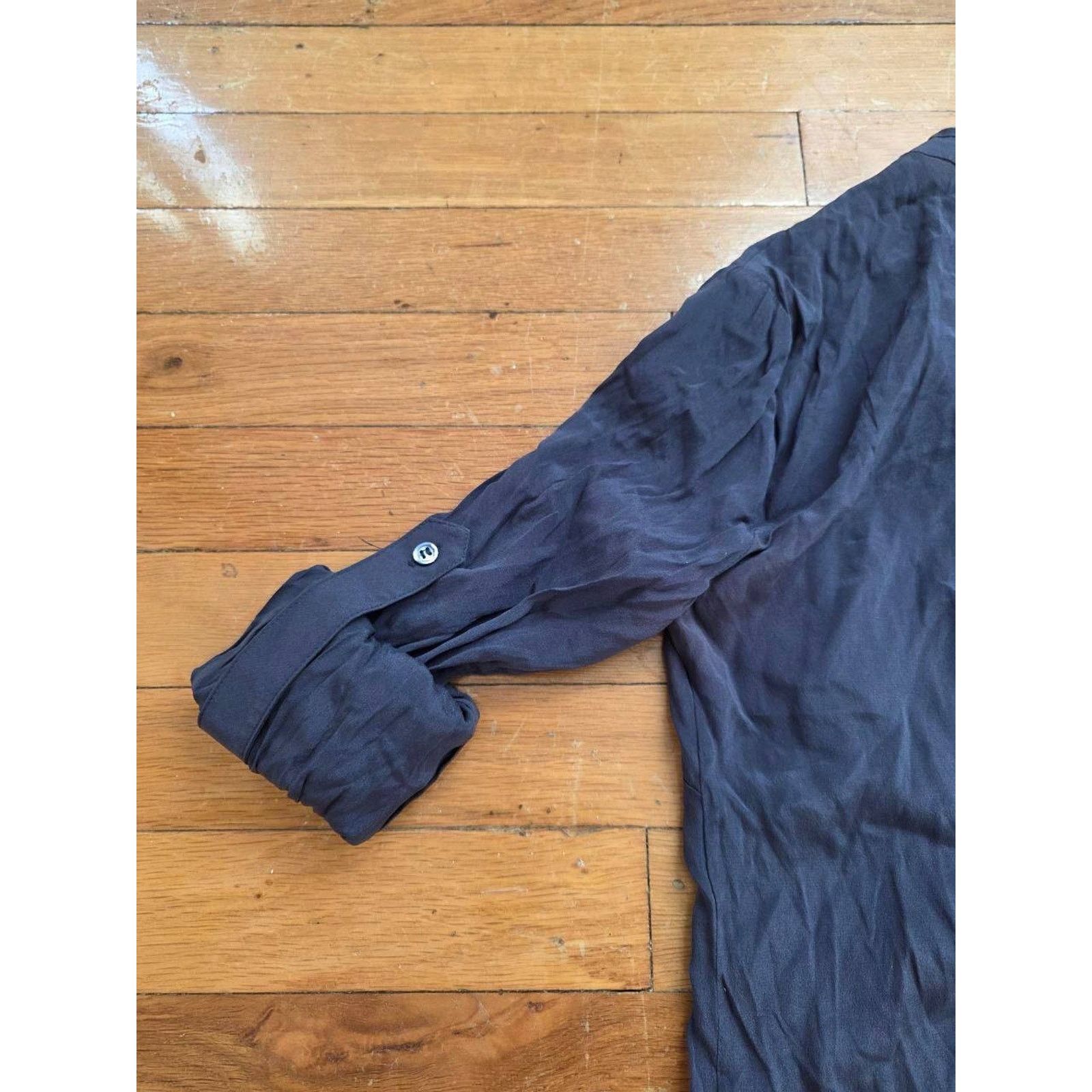 BCBGeneration BCBG MAX AZRIA SILK Blouse Navy Blue Size XXS A001142 Size XXS / US 00 / IT 34 - 9 Thumbnail