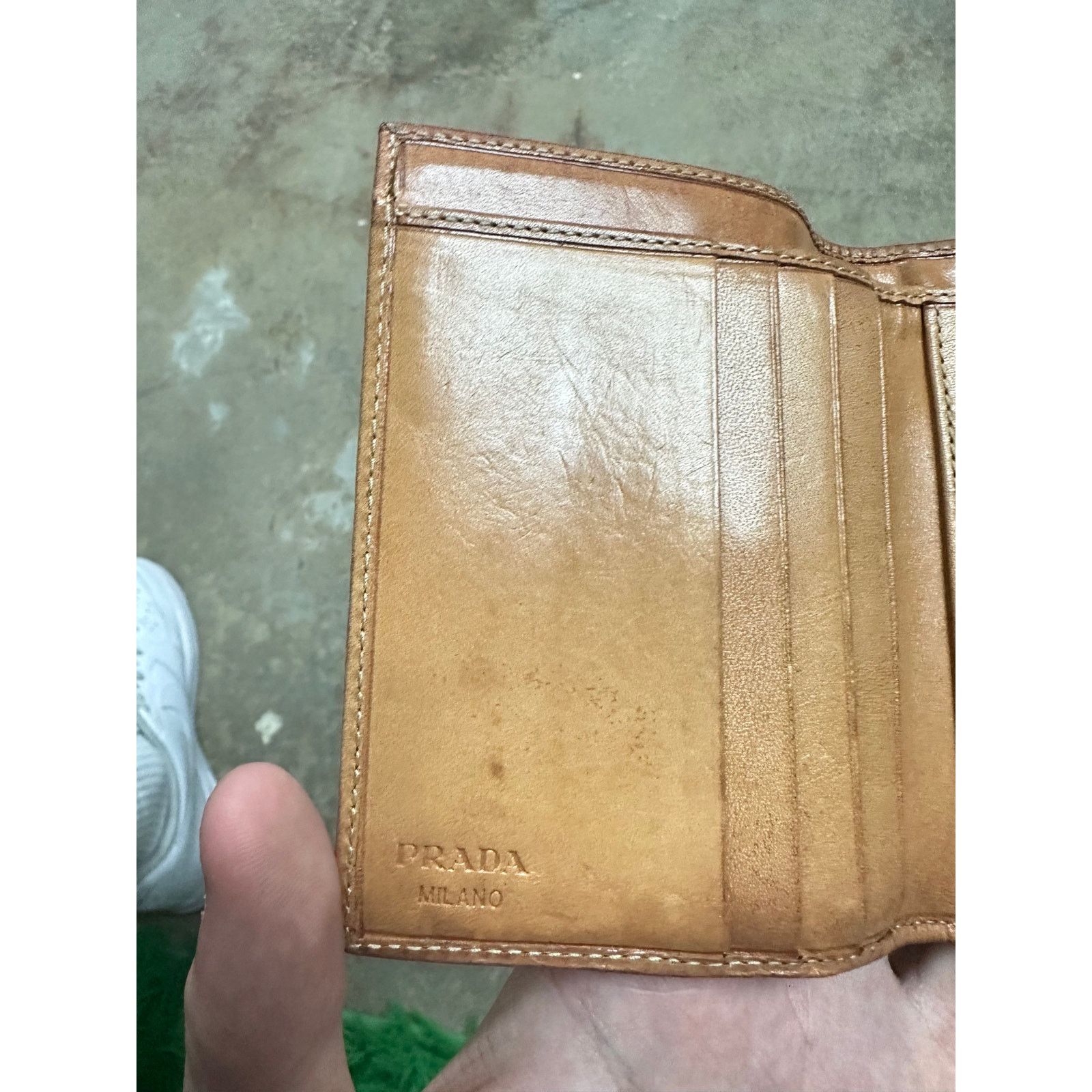 Prada Prada Wallet Orange Used OS Size ONE SIZE - 4 Thumbnail