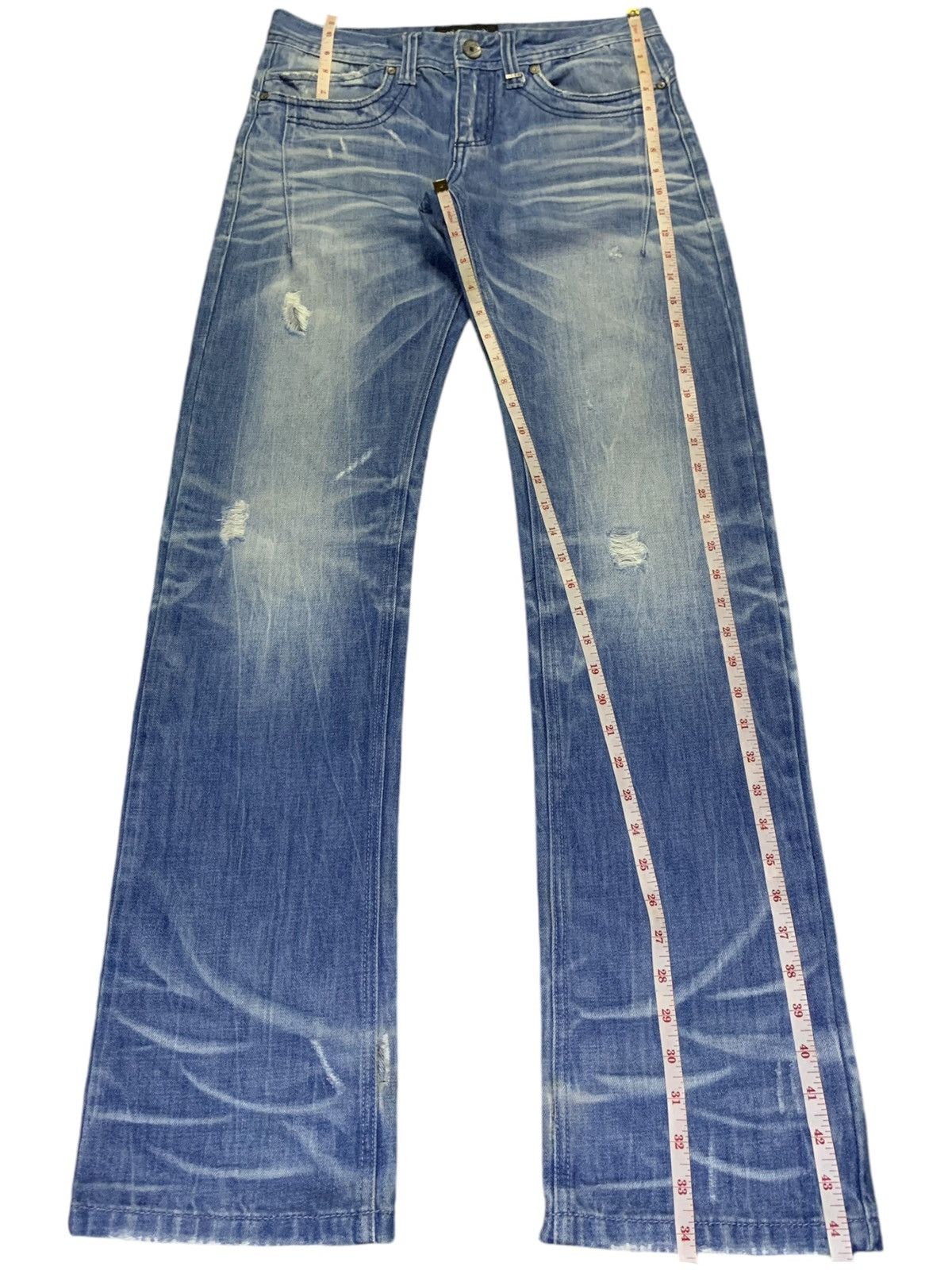 Japanese Brand Vintage Japanese Brand Faded Acid Wash Loose Jeans Size US 33 - 13 Thumbnail