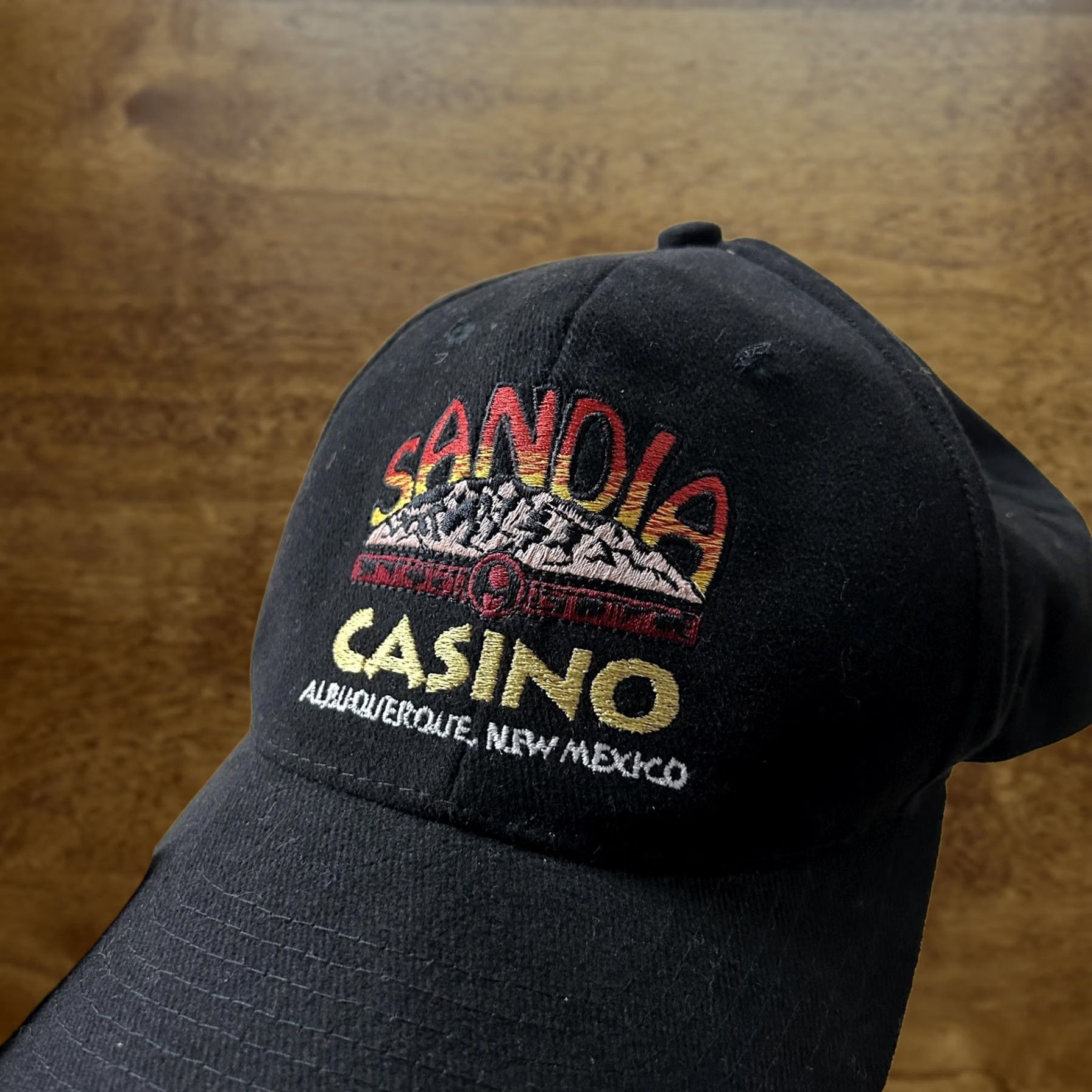 Vintage Sandia Casino Hat Cap Snap Back Mens One Size Black Albuquerque New Mexico X2K Y2K Sandia Casino Black Hat Cap Mens One Size Snapback Albuquerque NM Size ONE SIZE - 1 Thumbnail