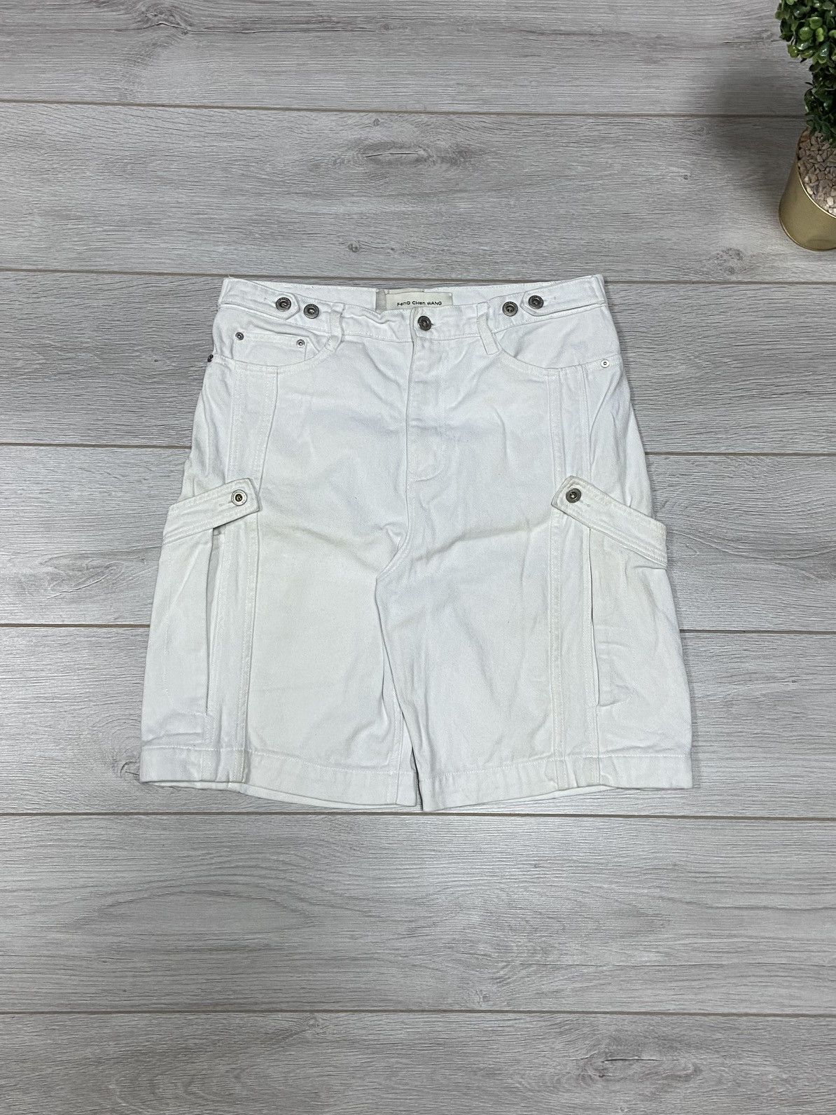 Feng Chen Wang Feng Chen Wang cargo Shorts multipocket Size US 34 / EU 50 - 1 Thumbnail