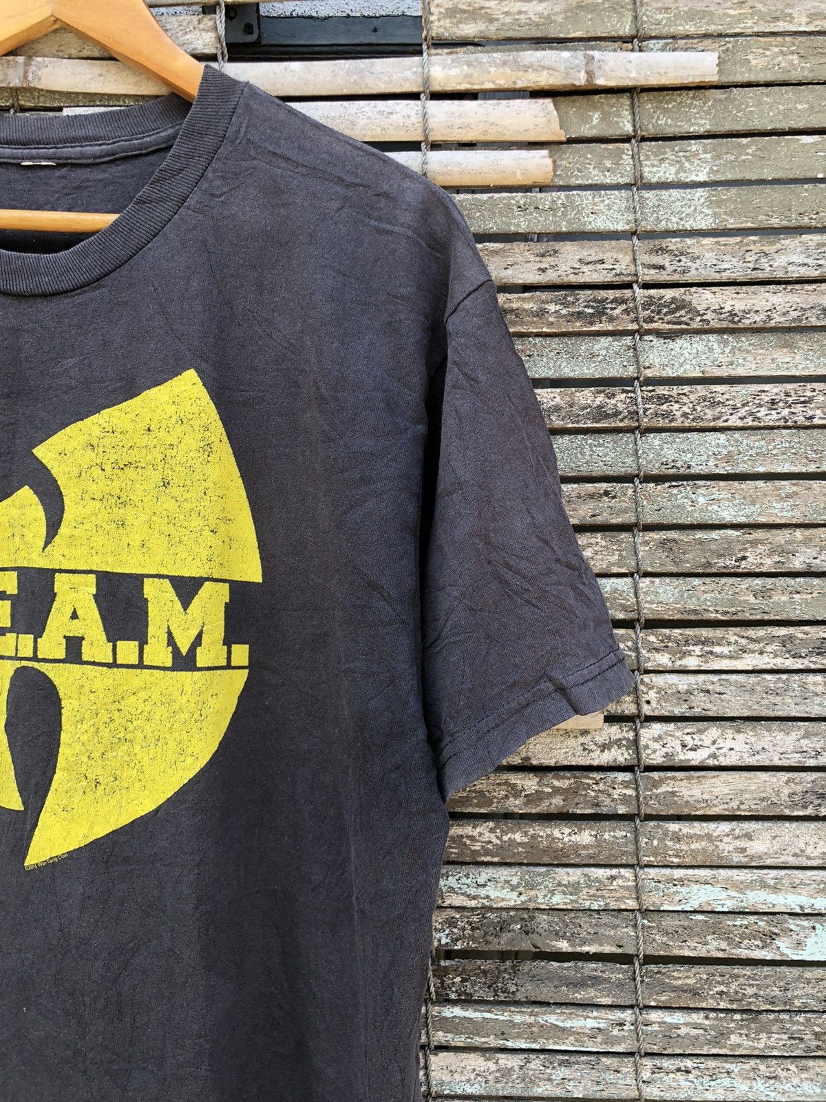 Band Tees Vintage Crazy Sunfaded Wutang Clan CREAM Rap Tees Size US L / EU 52-54 / 3 - 5 Thumbnail