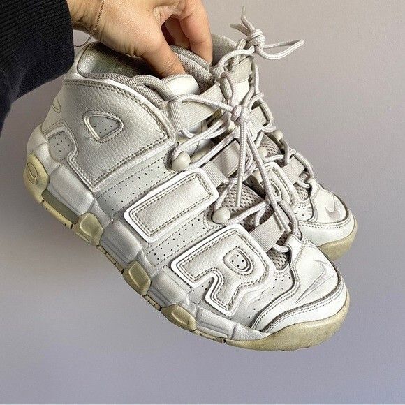 Nike Nike Air More Uptempo GS - 6.5/7US, Light Bone (2017) Size US 7 / IT 37 - 2 Thumbnail