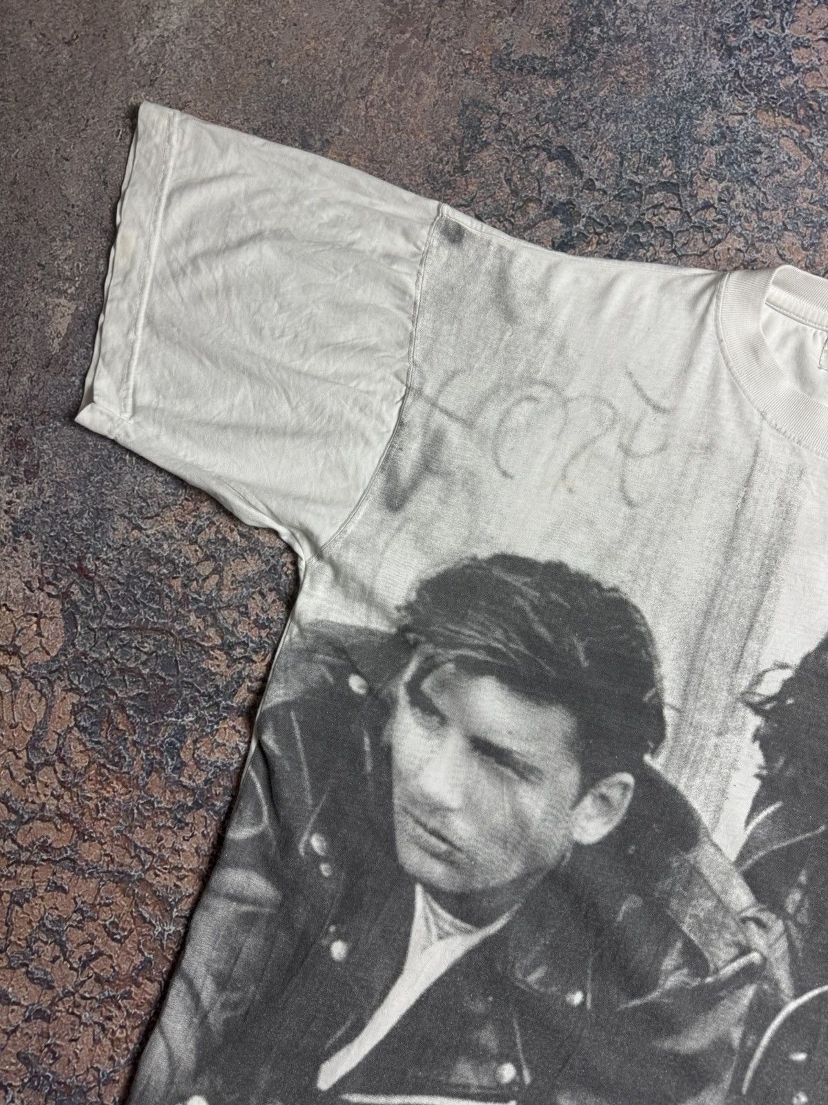 Band Tees VINTAGE Y2K BAND TEE LOVELY COUPLE ALL OVERPRINT TEE 90s Size US XL / EU 56 / 4 - 5 Thumbnail