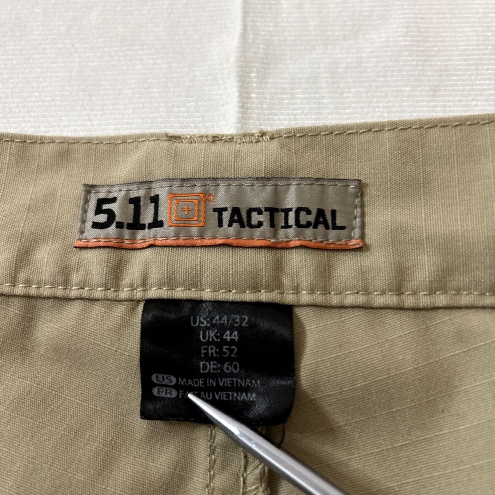Vintage VINTAGE 5.11 Tactical Pants Mens 44x32 Beige Utility Combat Workwear Size US 44 / EU 60 - 3 Thumbnail