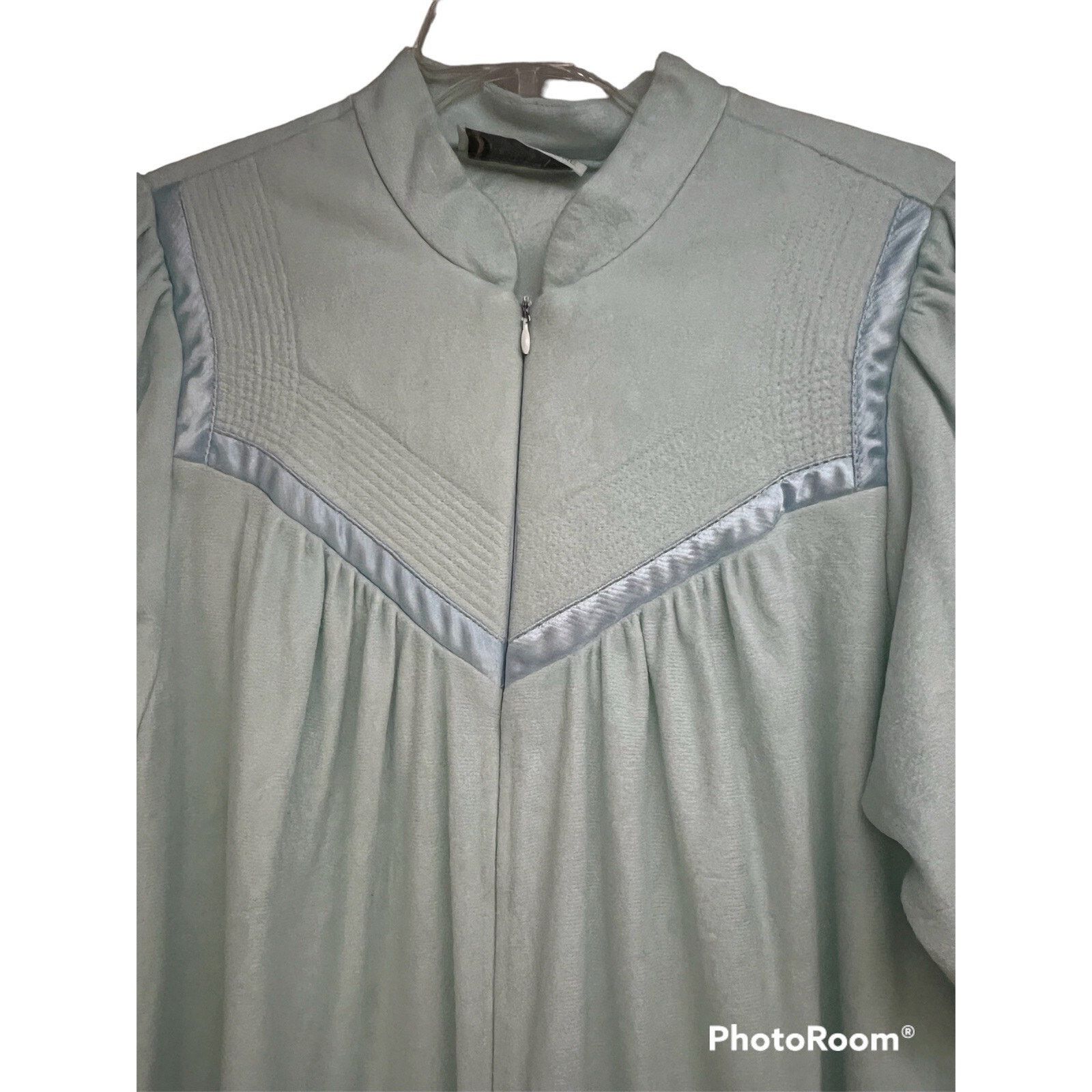Vintage Vintage Blue Satin Velour Long Zip Robe Medium Pockets Size ONE SIZE - 5 Thumbnail