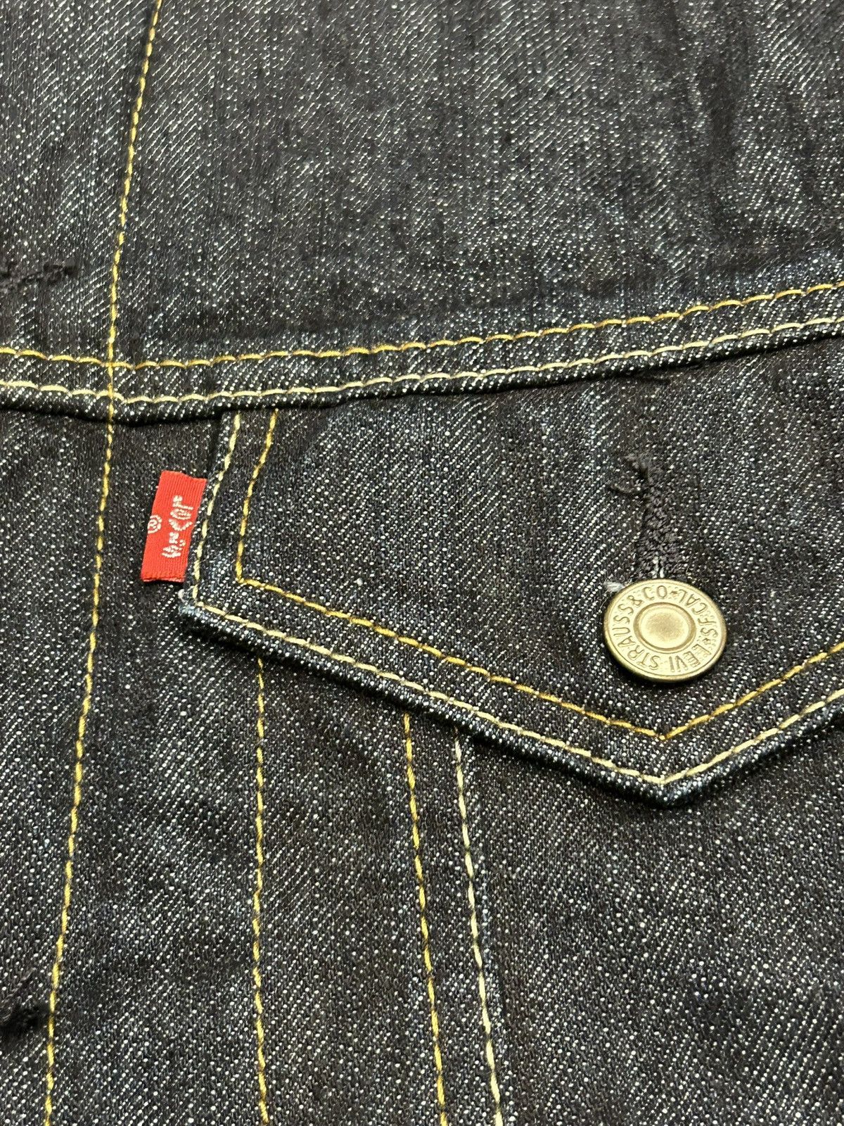 Levi's 2009 Levi's Type III Dark Wash Sherpa Lined Denim Jacket Size US L / EU 52-54 / 3 - 2 Thumbnail