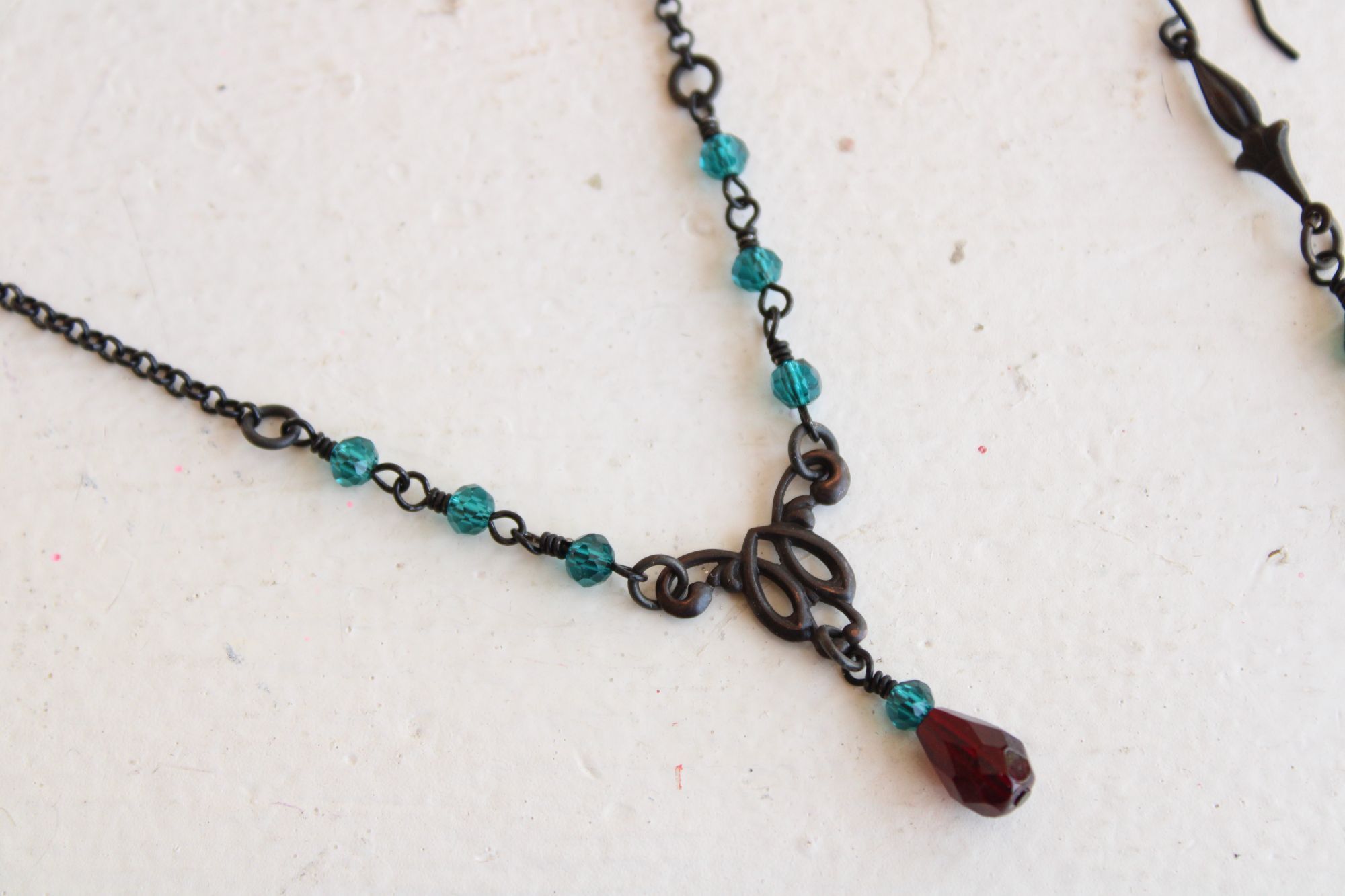 Handmade Handcrafted Necklace and Earring Set, Victorian Style, Green Size ONE SIZE - 12 Thumbnail