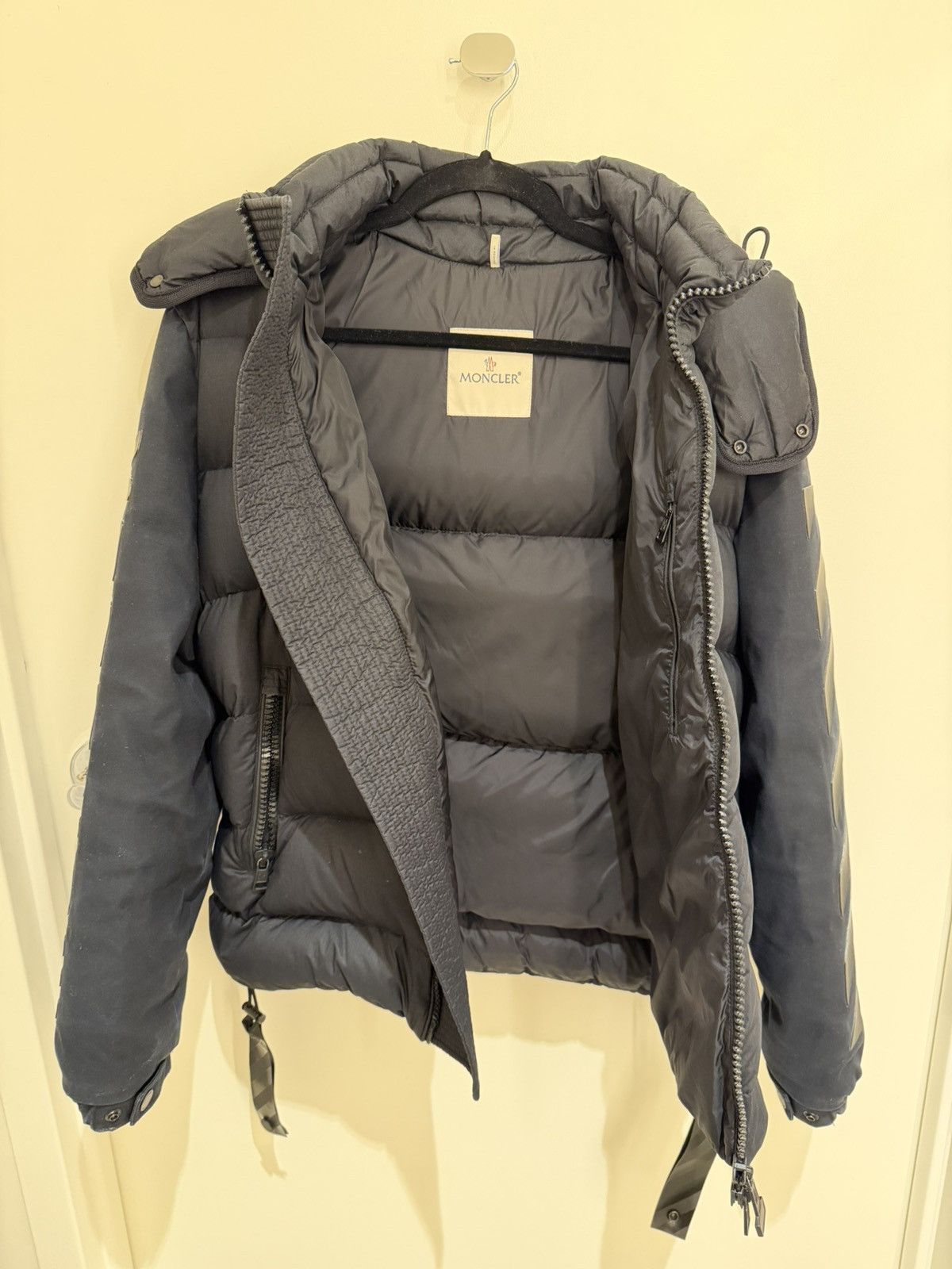 Moncler × Off-White Moncler x Off-White Jacket RARE Size US S / EU 44-46 / 1 - 3 Thumbnail