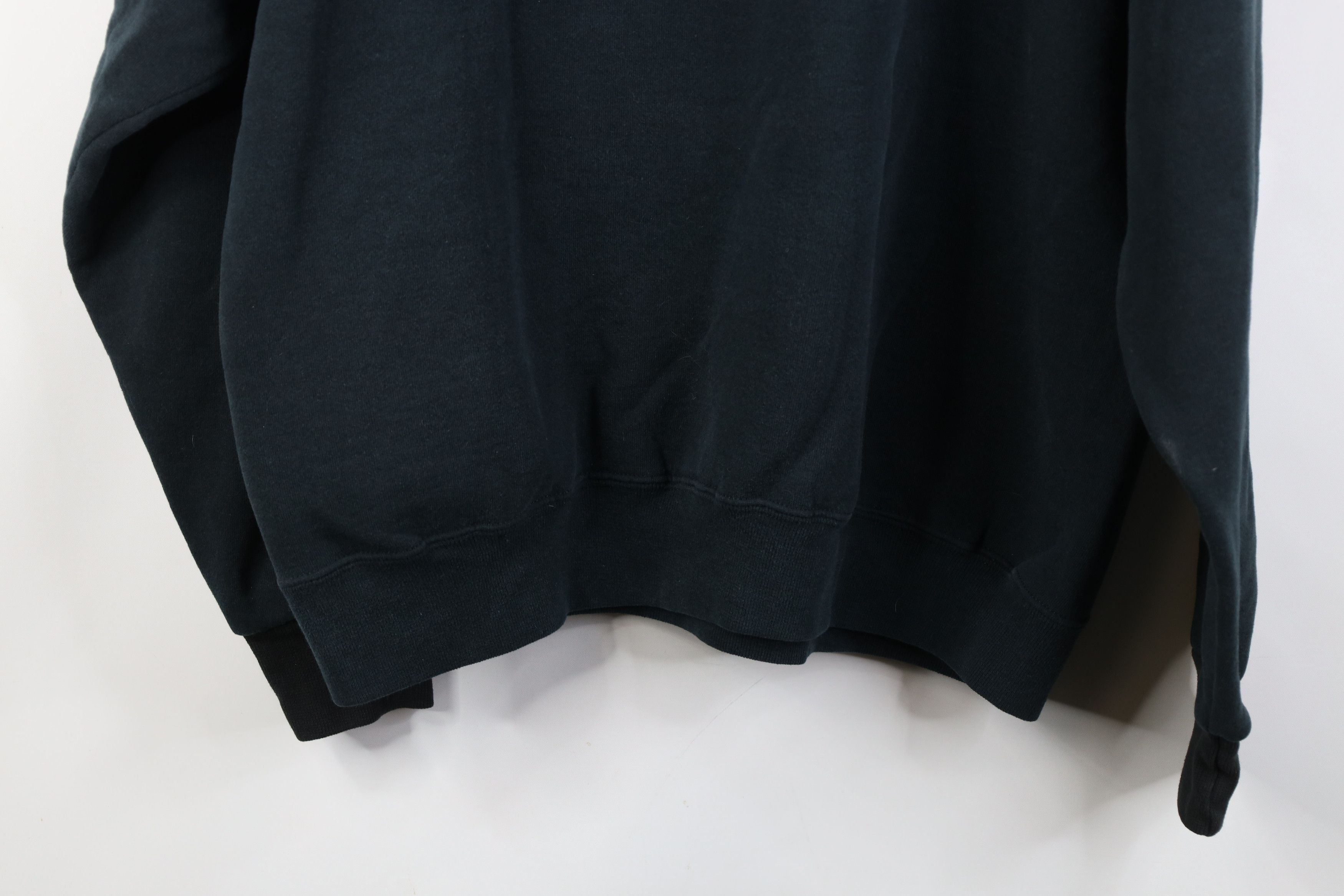 Vintage Vintage 90s Streetwear Heavy Crewneck Sweatshirt Black USA Size US XL / EU 56 / 4 - 13 Thumbnail