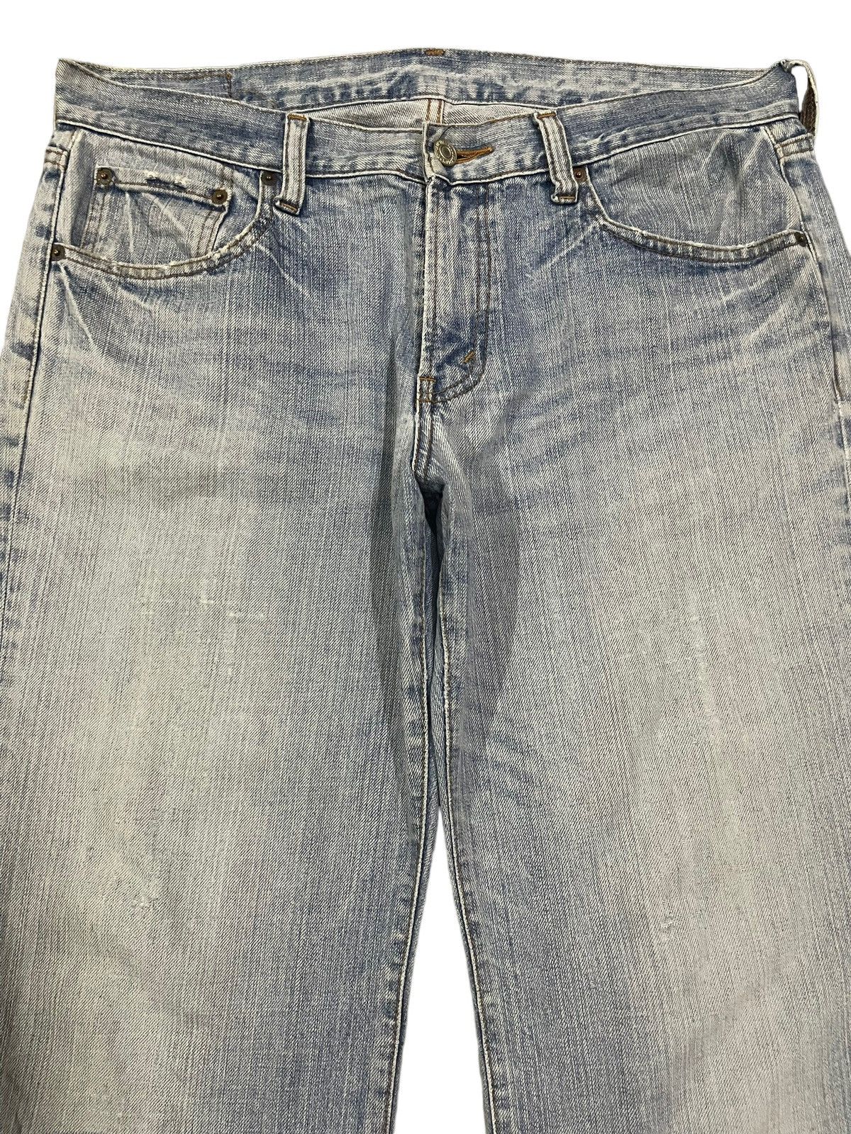 Japanese Brand Vintage Japanese Brand Blue Wash Distress Baggy Jeans Size US 35 - 3 Thumbnail