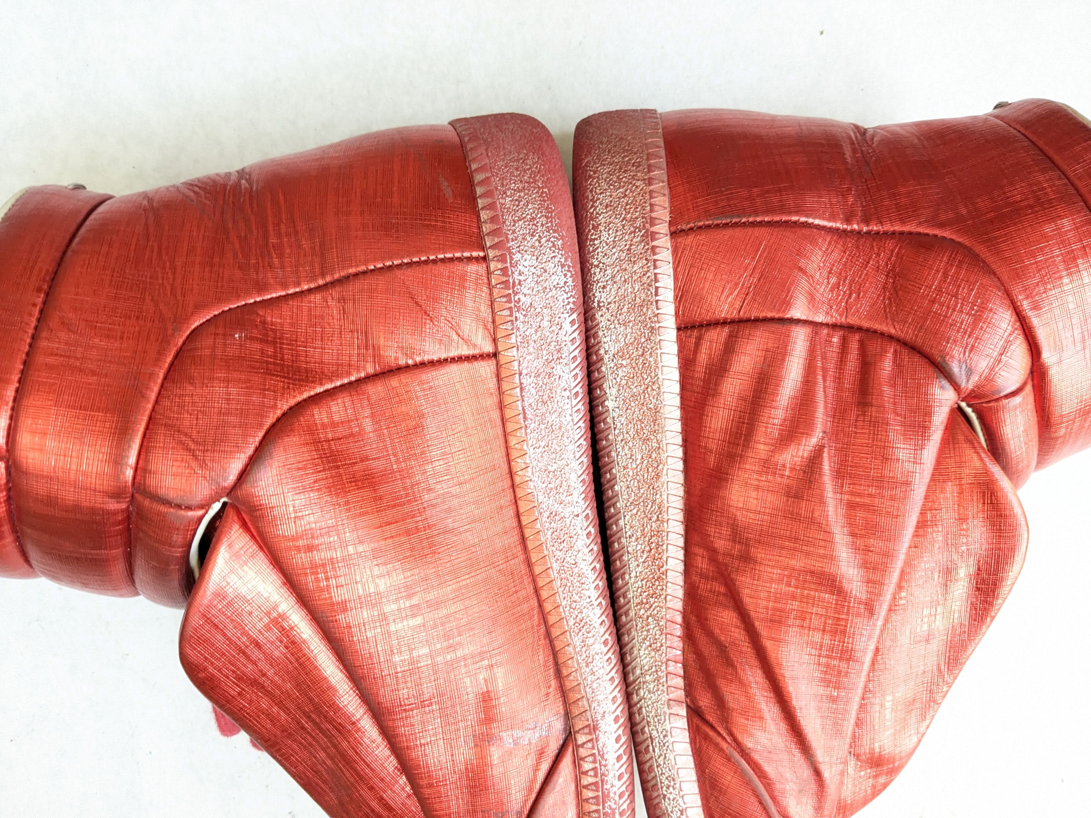 Maison Margiela Red maison margiela future high metallic 8 41 high tops Size US 8 / EU 41 - 14 Thumbnail
