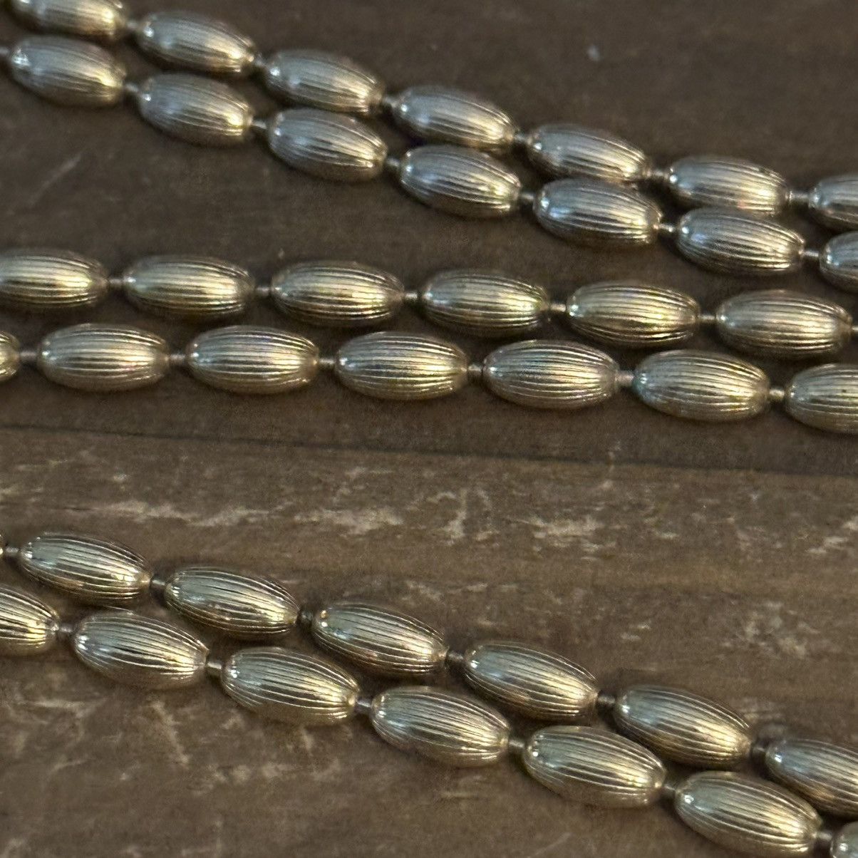 Other × Vintage Vintage Napier long gold fluted barrel bead chain necklace Size ONE SIZE - 4 Thumbnail