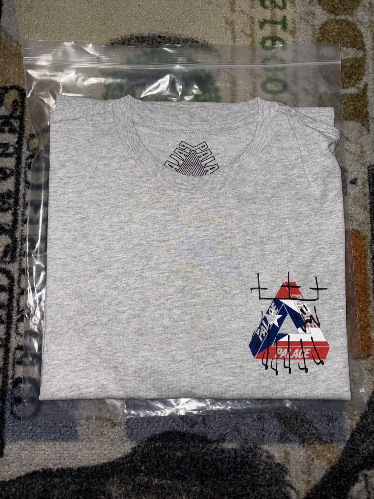 Palace Palace King Tri Puerto Rico T-Shirt Size US L / EU 52-54 / 3 - 1 Thumbnail