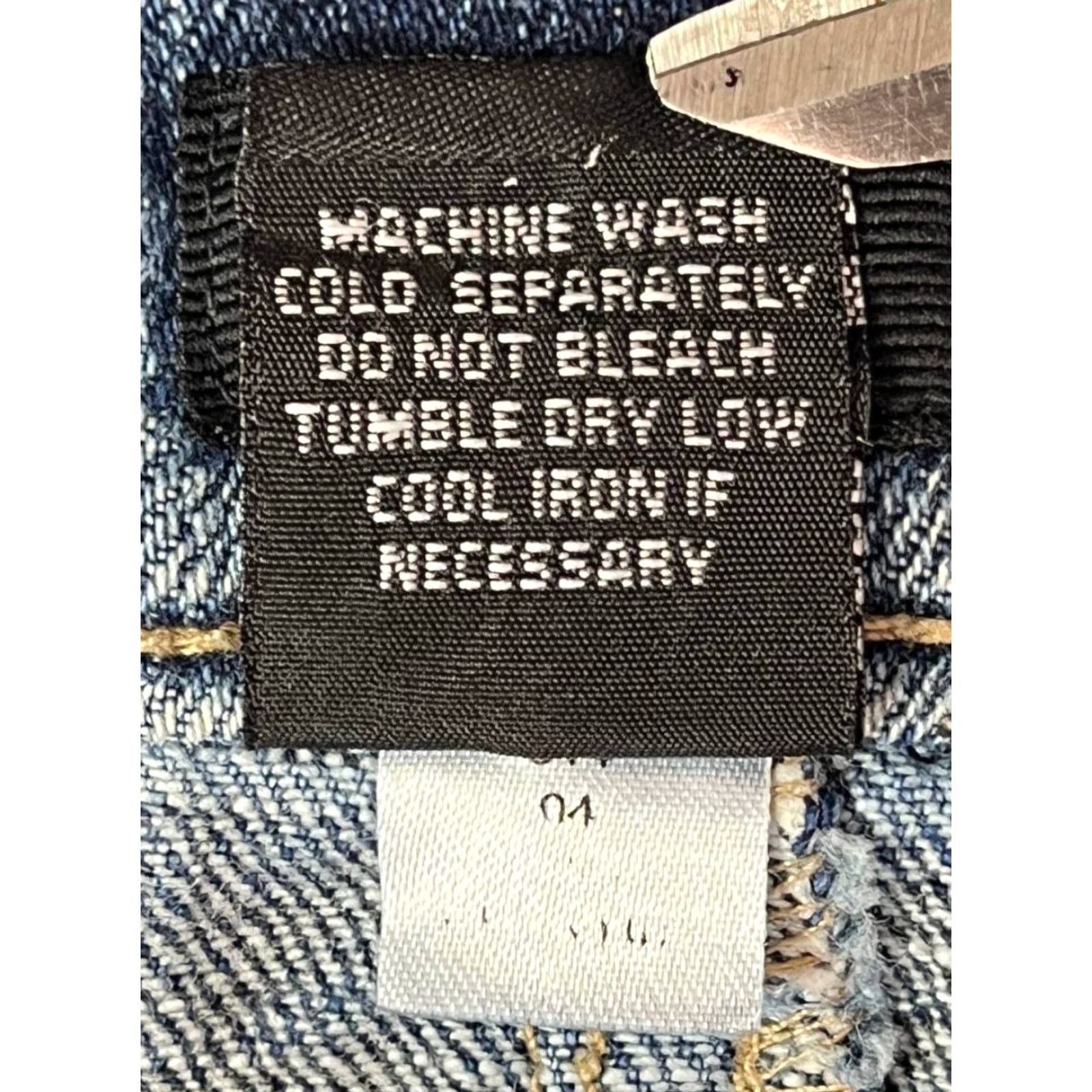 Mossimo Mossimo Skirt Womens 12 Blue Jean Raw Hem Kick Pleat Stretch Denim Short Mini Boho Western Classic Logo Zipper Button XS? Size 34" / US 12 / IT 48 - 7 Thumbnail